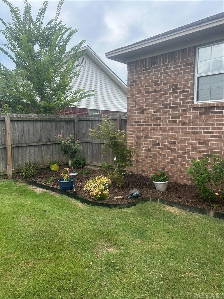 3 Sunflower Dr
