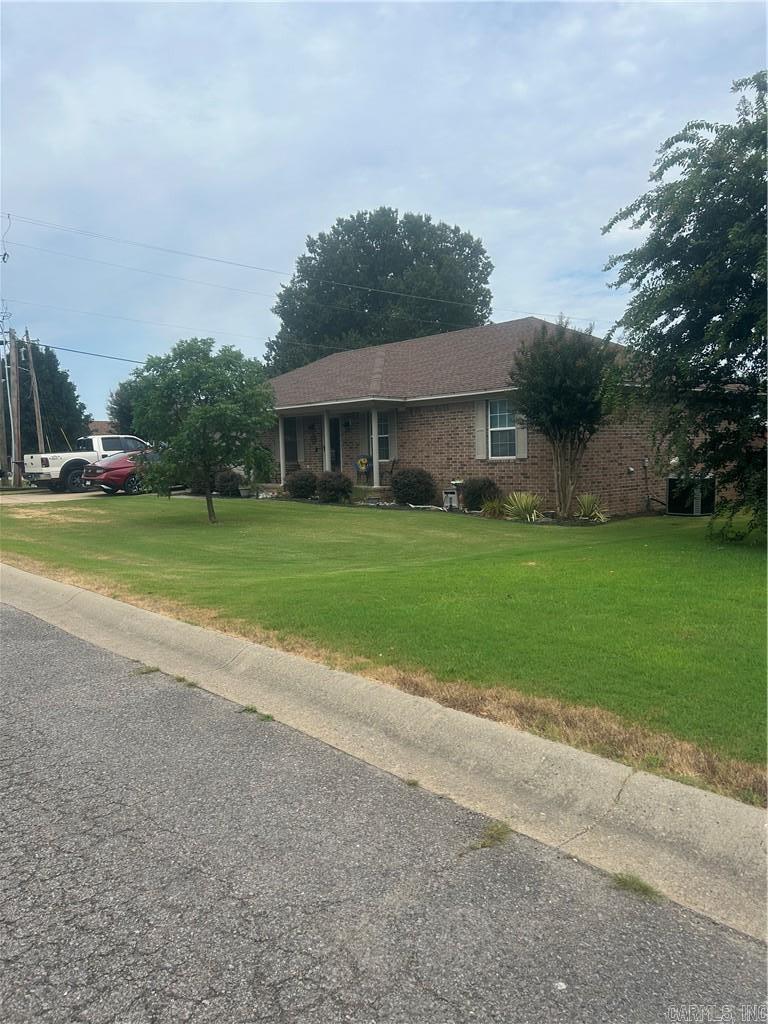 3 Sunflower Dr