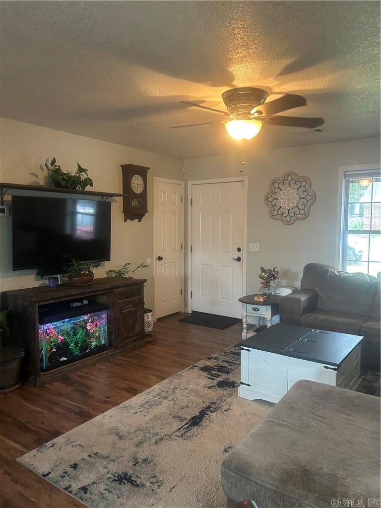 3 Sunflower Dr