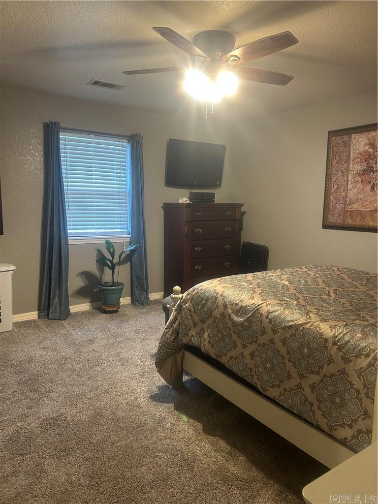 3 Sunflower Dr