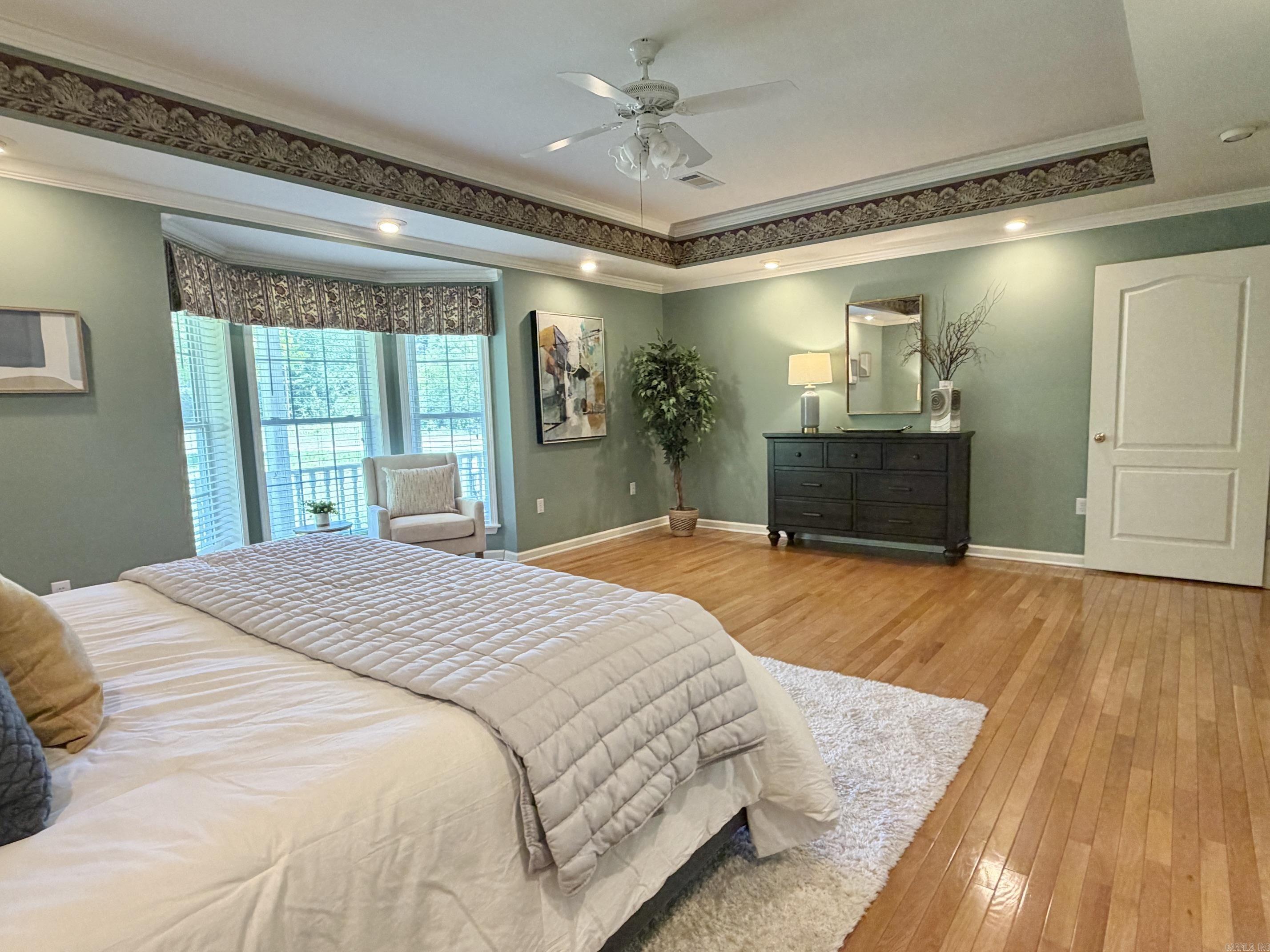 201 Green Willow Lane