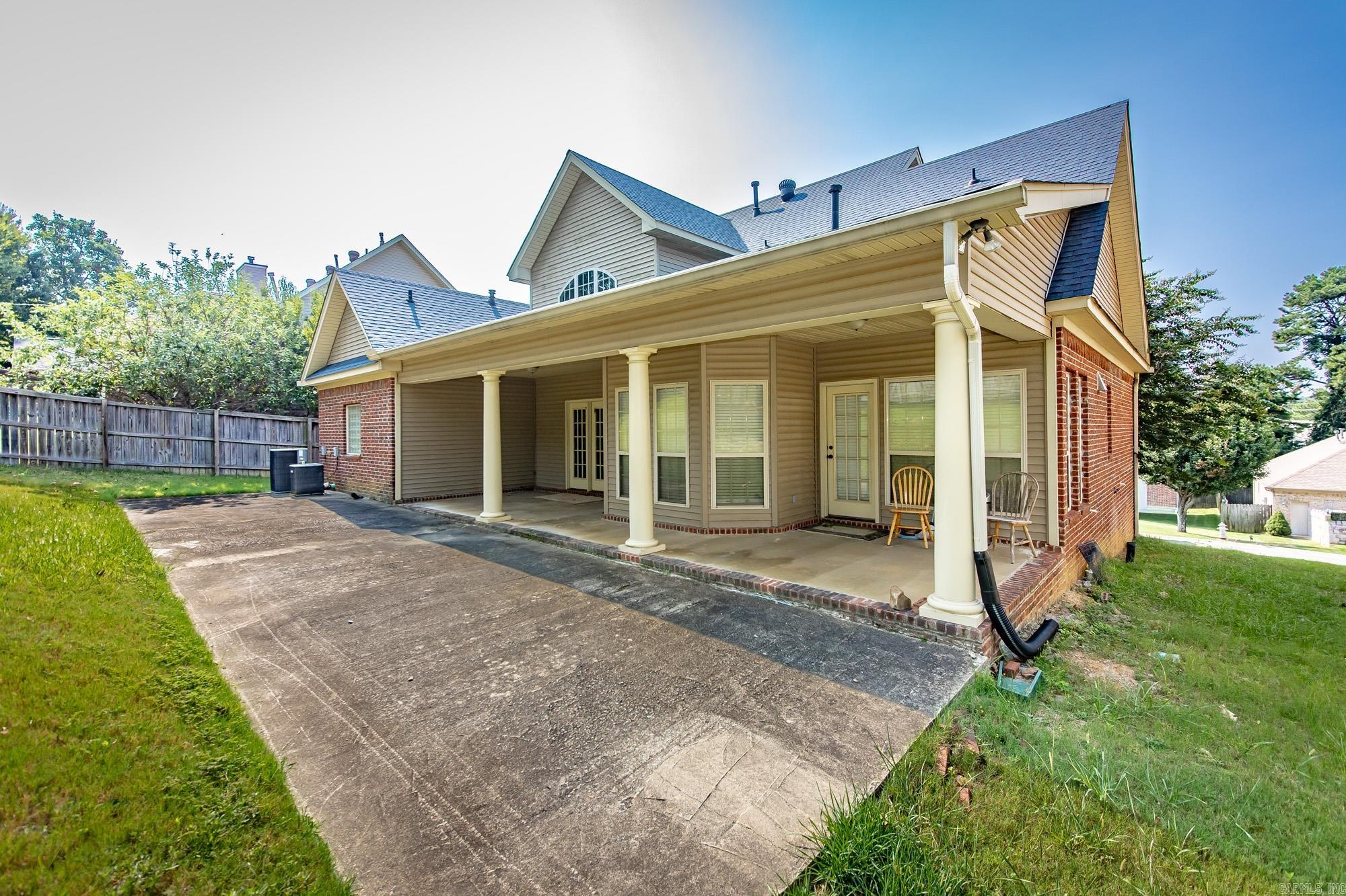 406 Parliament Drive