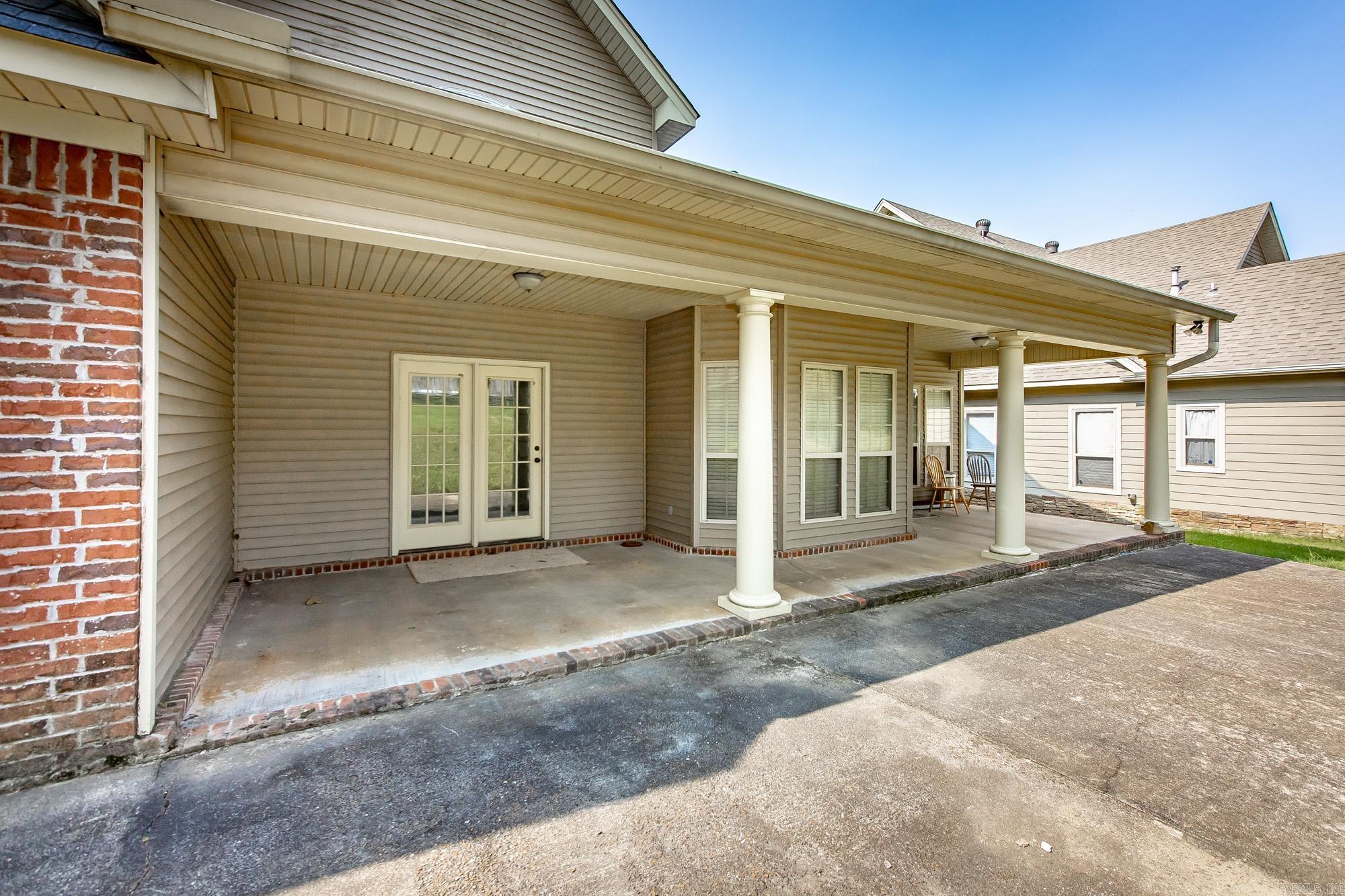 406 Parliament Drive