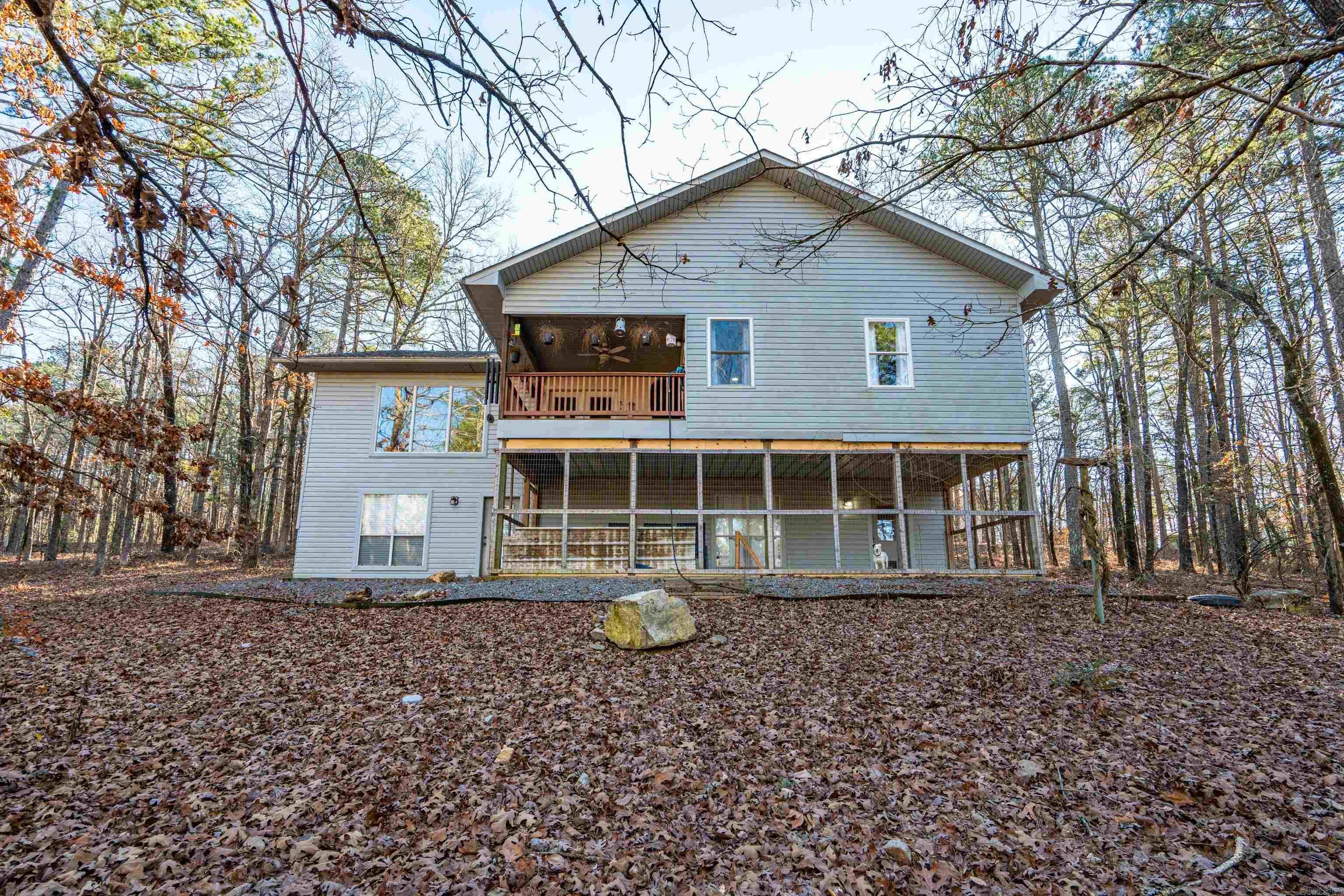 4 Narcisco Circle