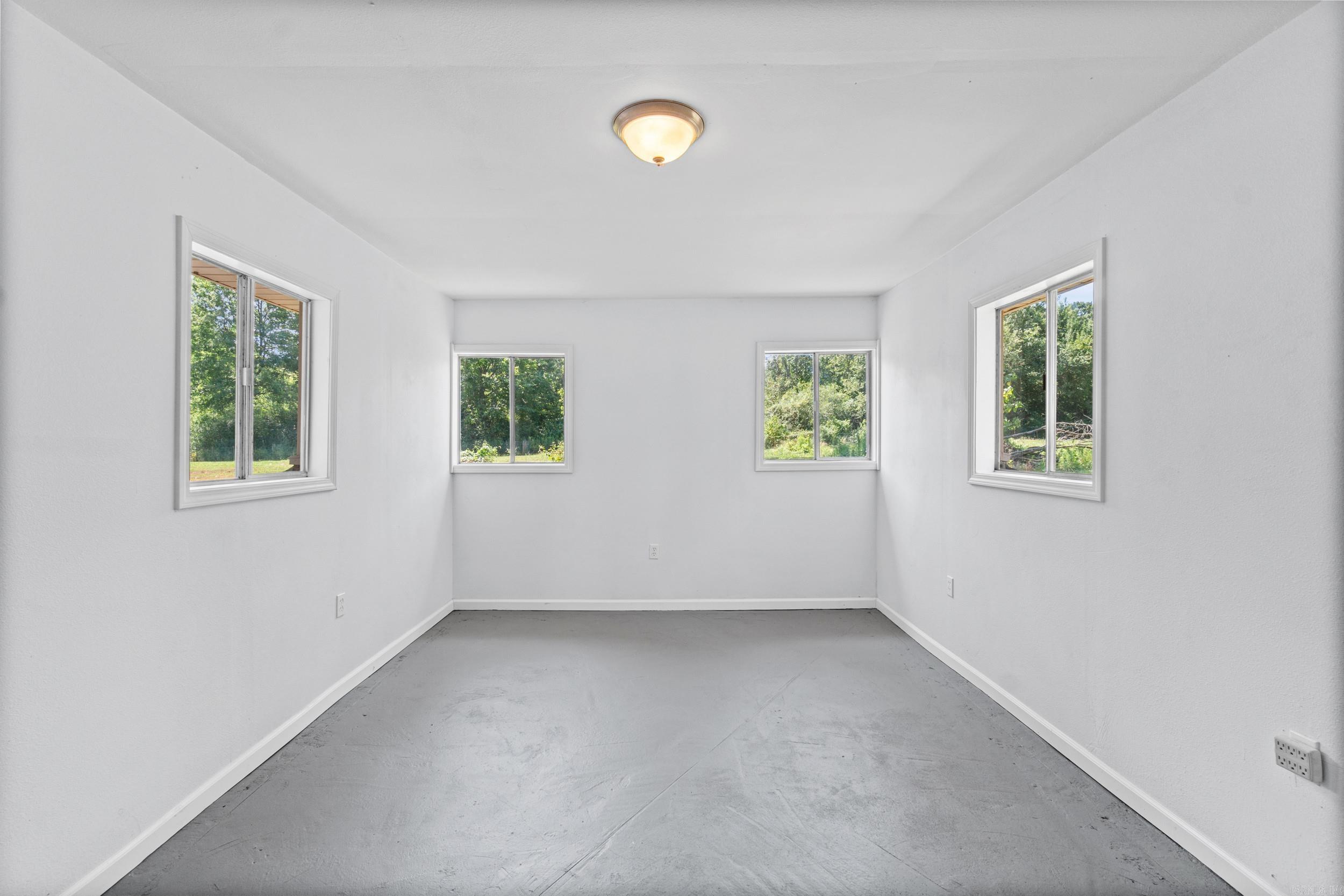 2923 Graham Road