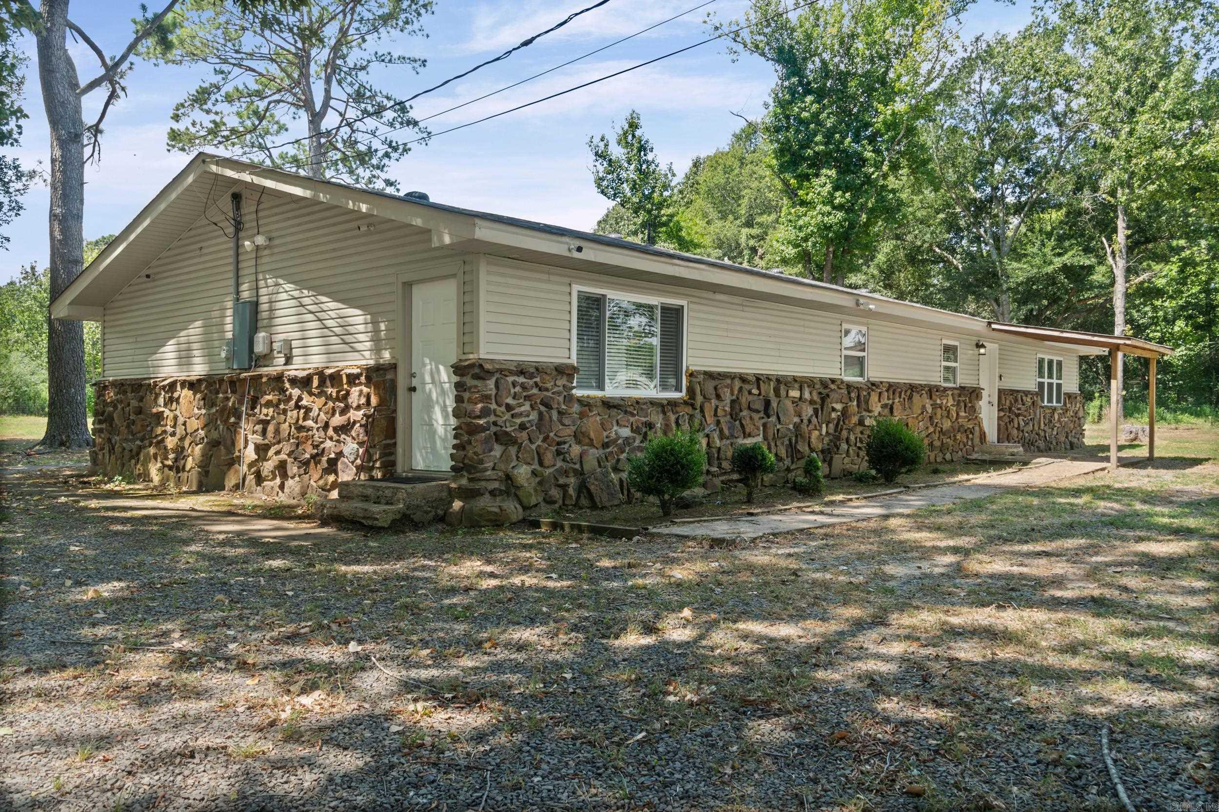 2923 Graham Road