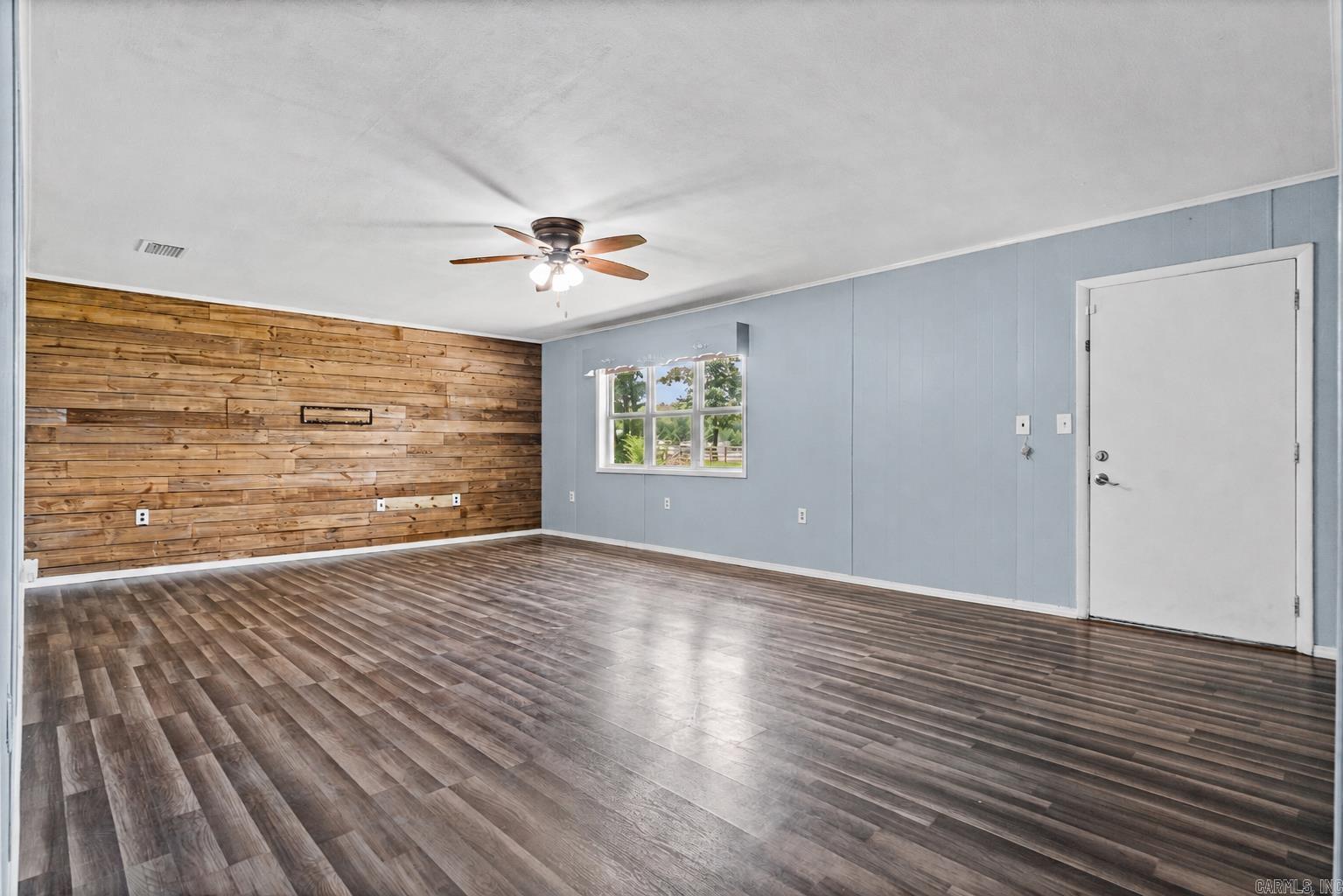 2923 Graham Road