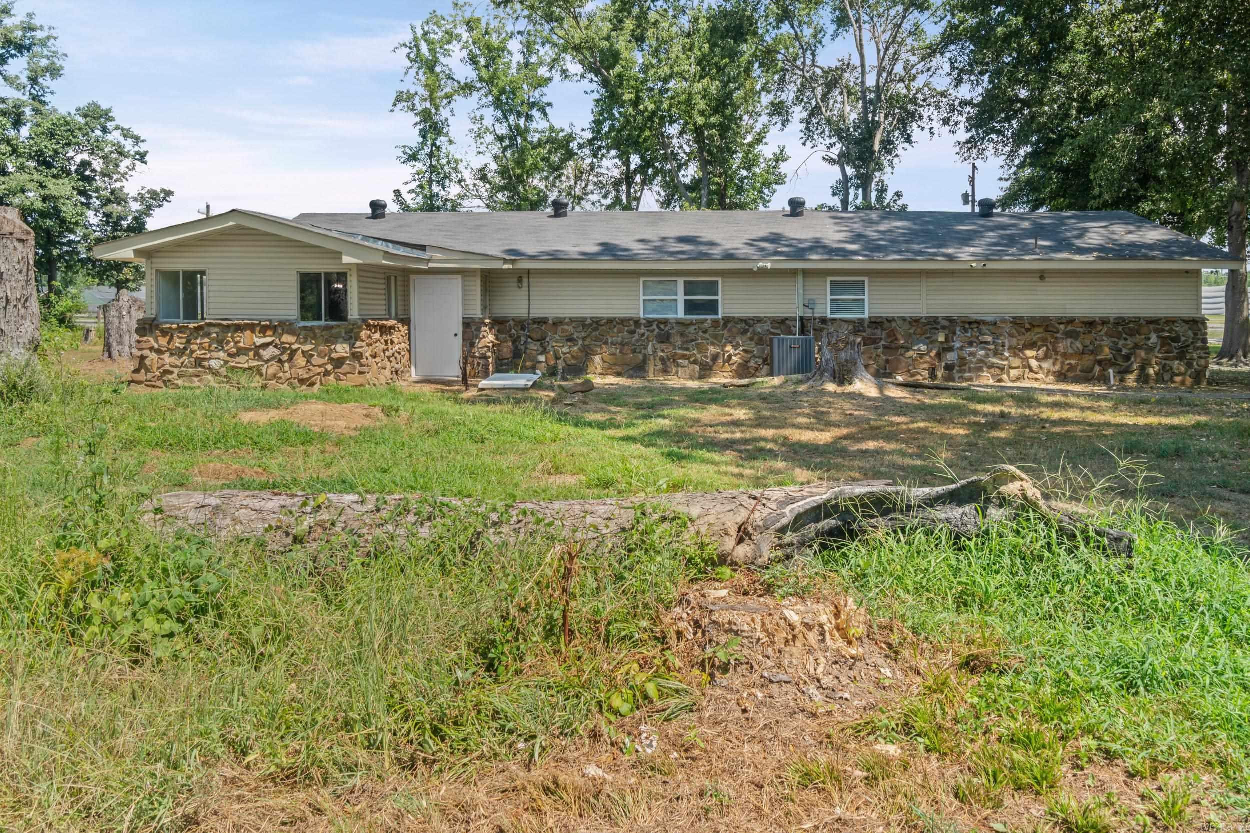 2923 Graham Road