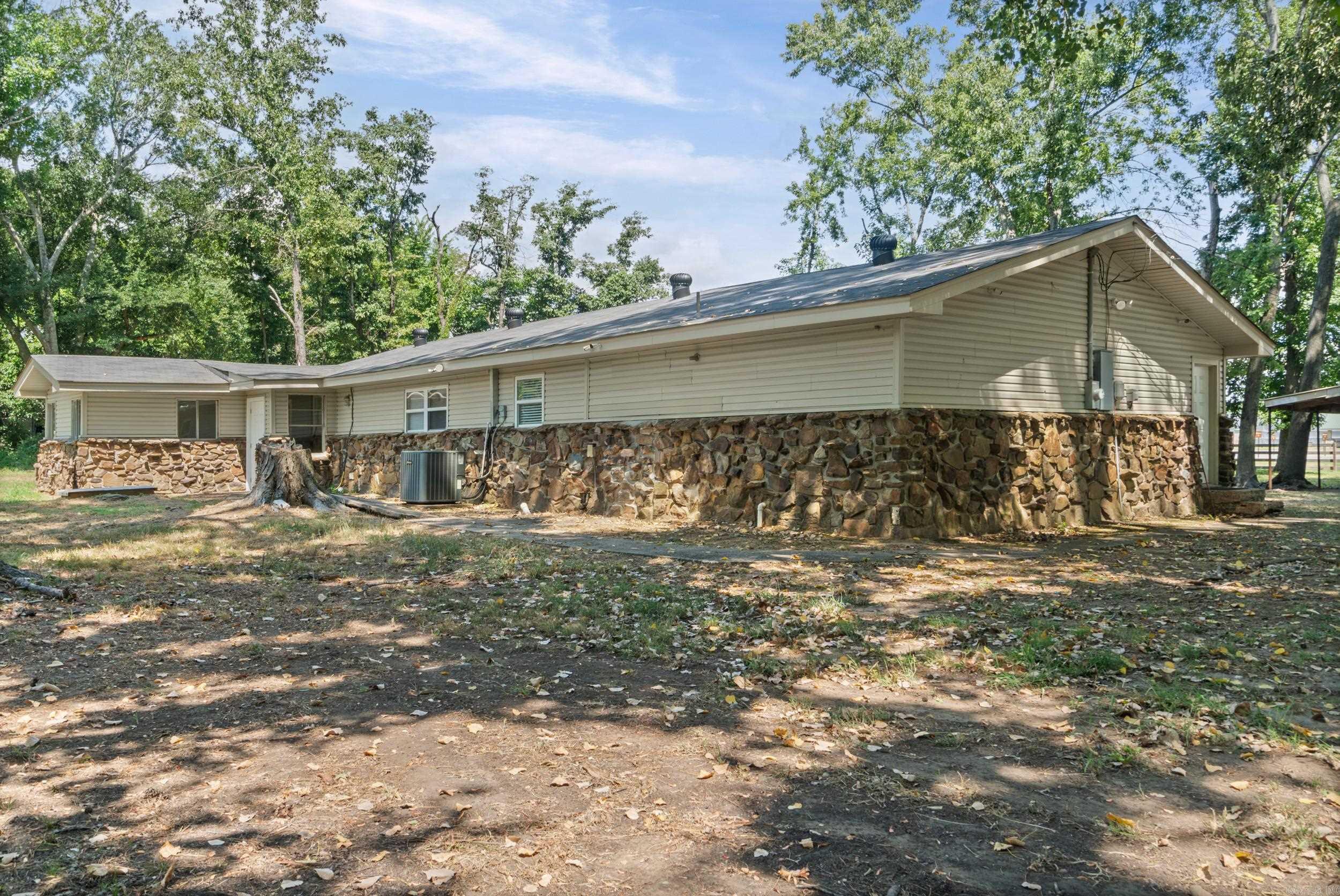 2923 Graham Road