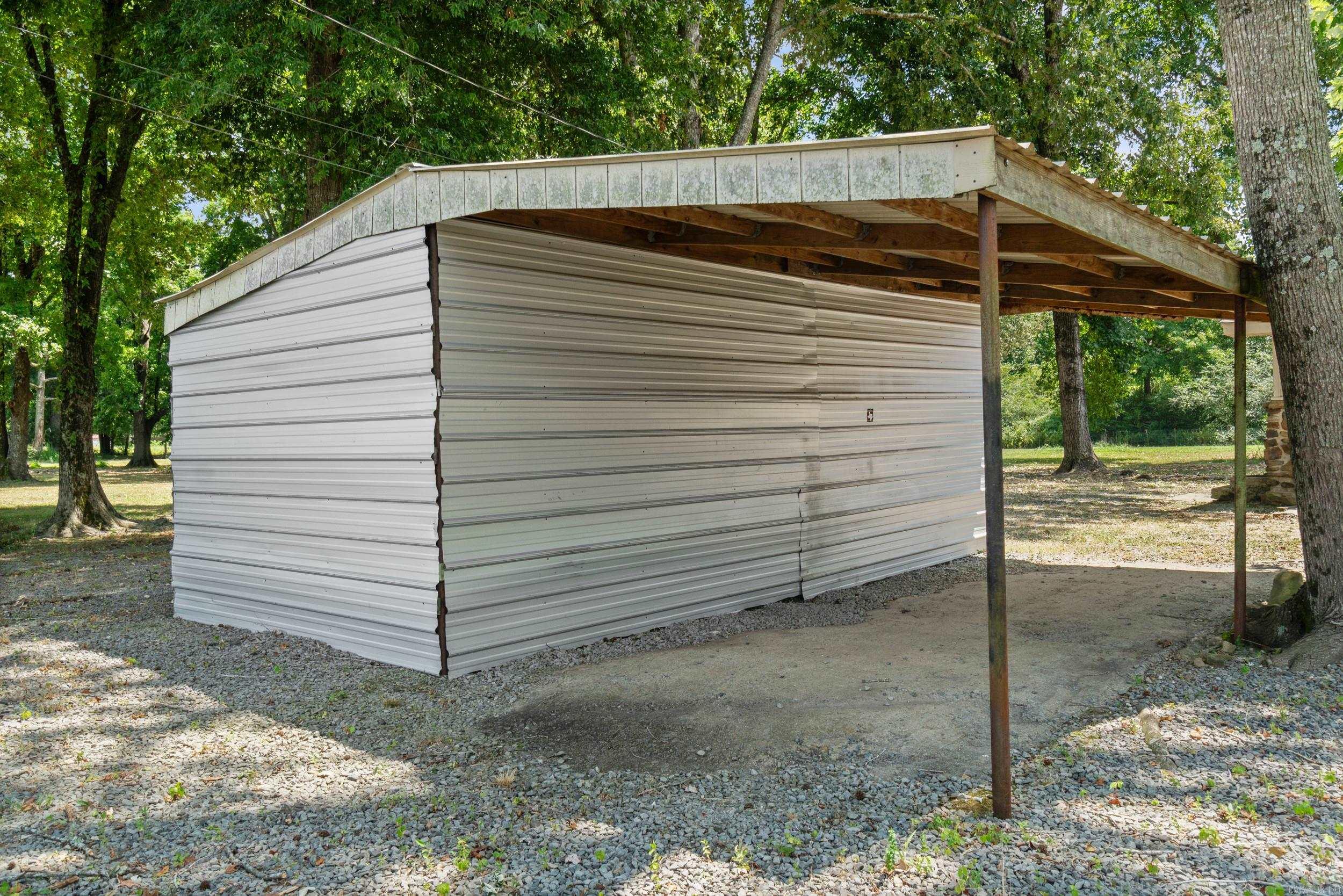 2923 Graham Road