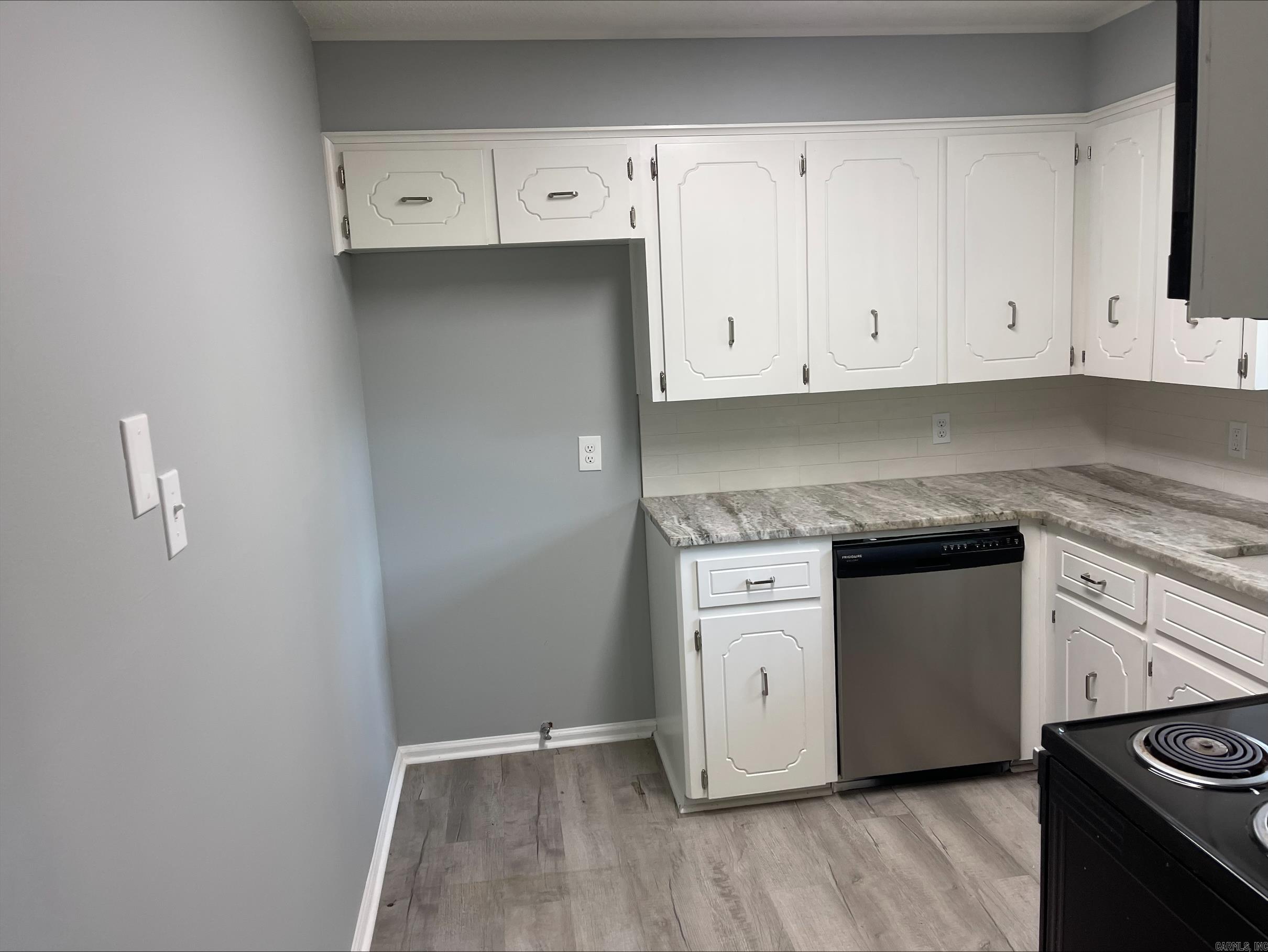 3905 Sioux Trl