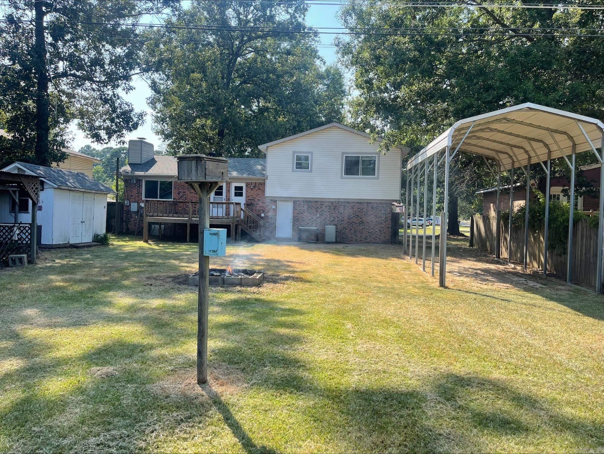 3905 Sioux Trl