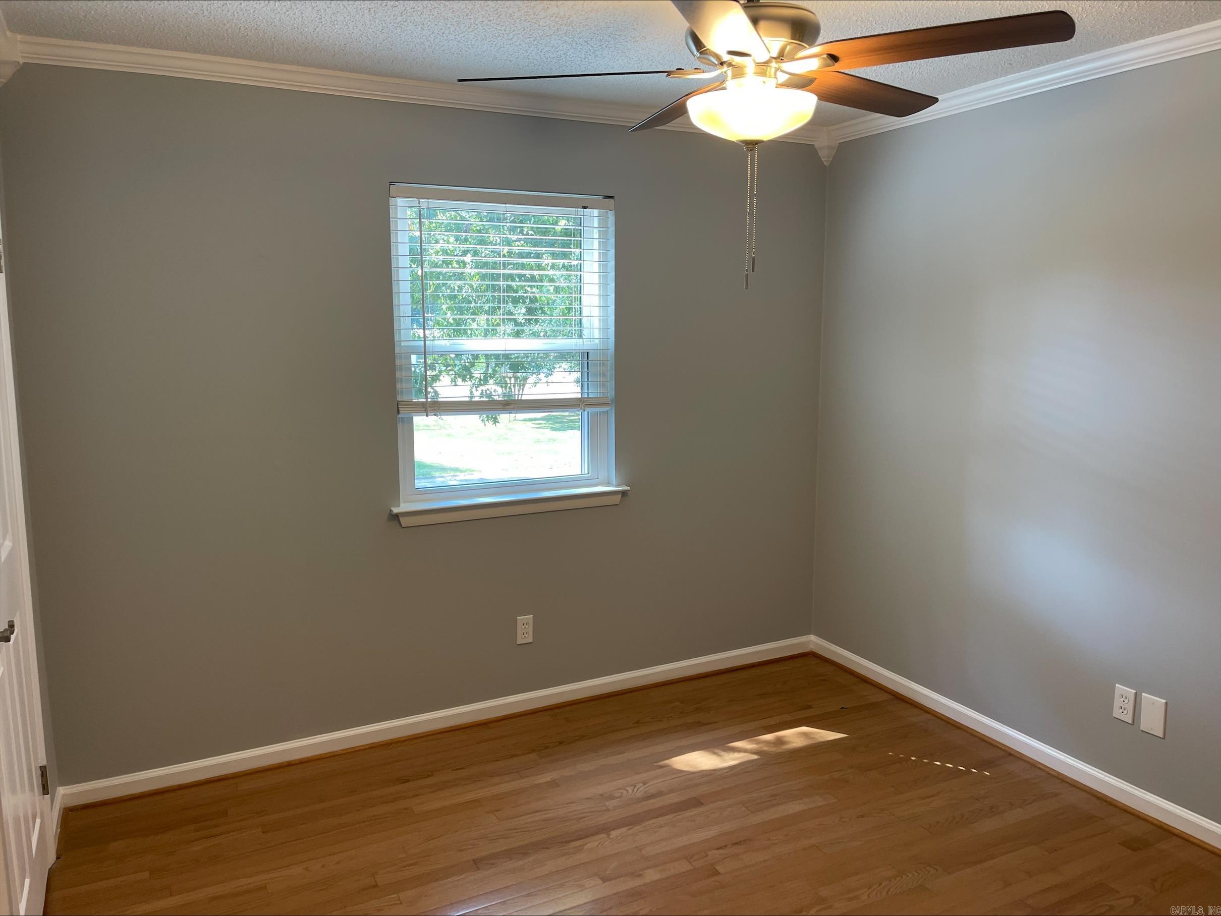 3905 Sioux Trl