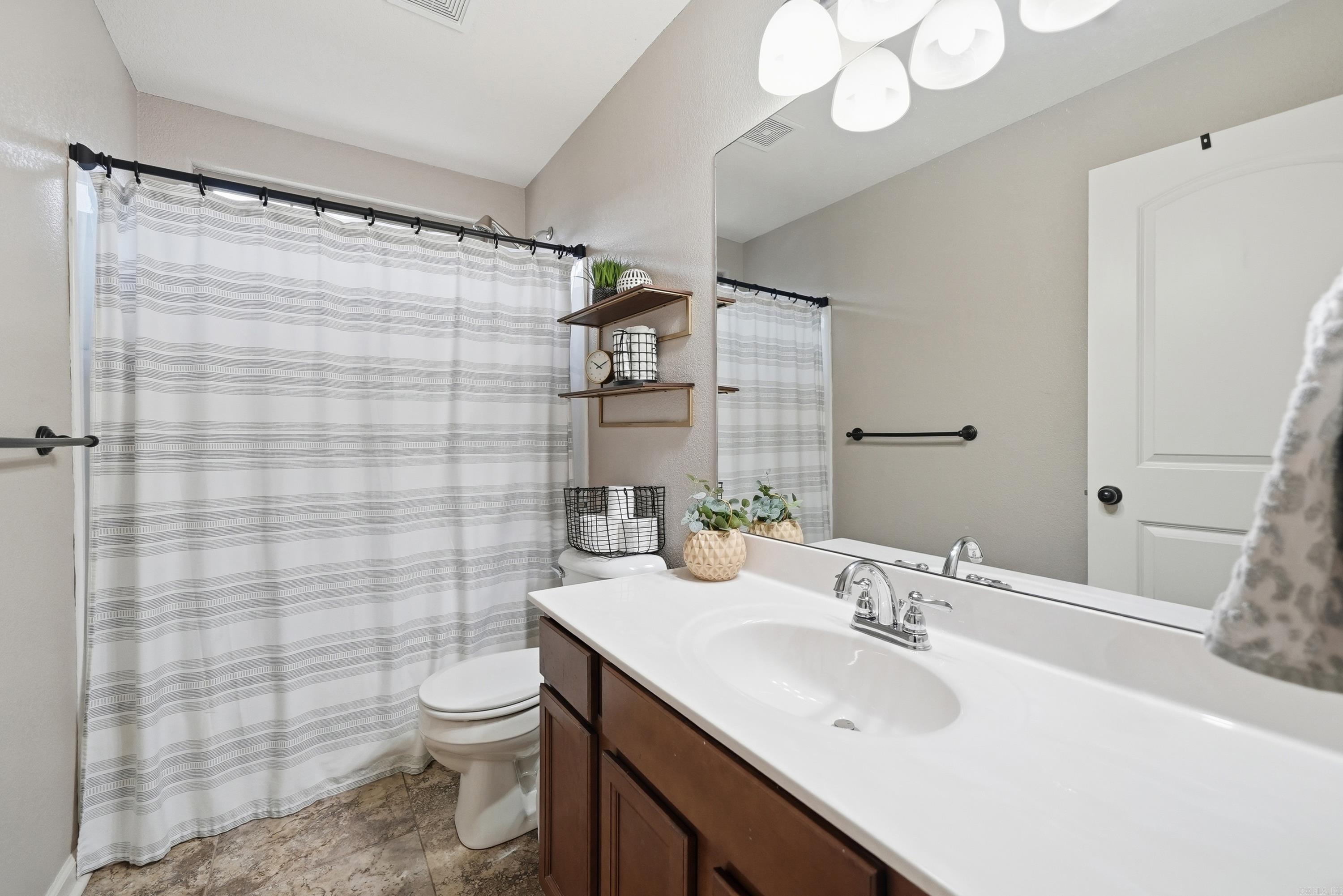 139 Hillshire Loop