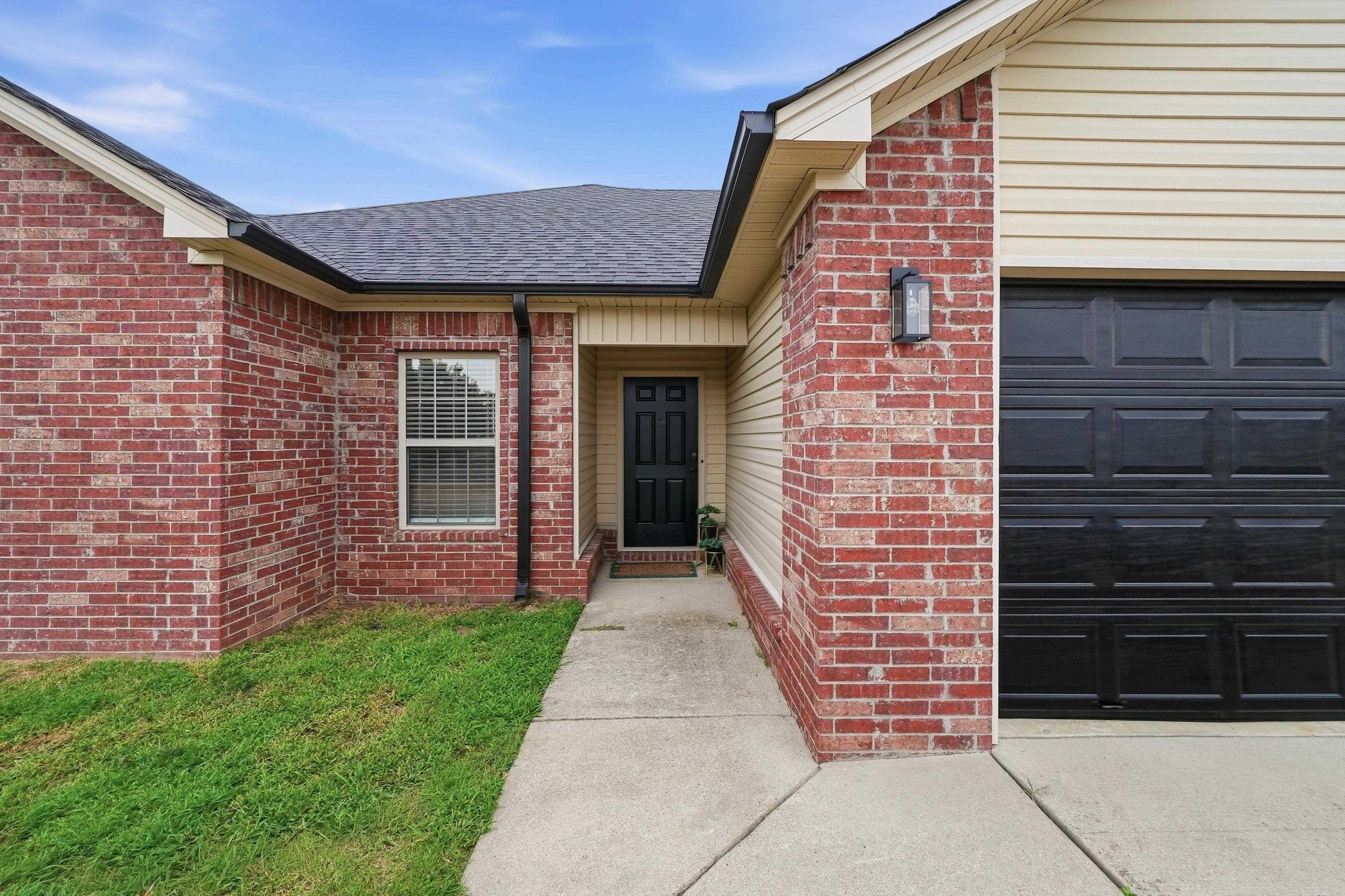 139 Hillshire Loop