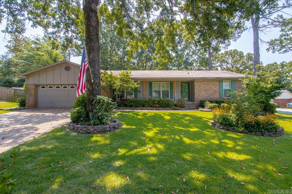 7600 Tomahawk Dr