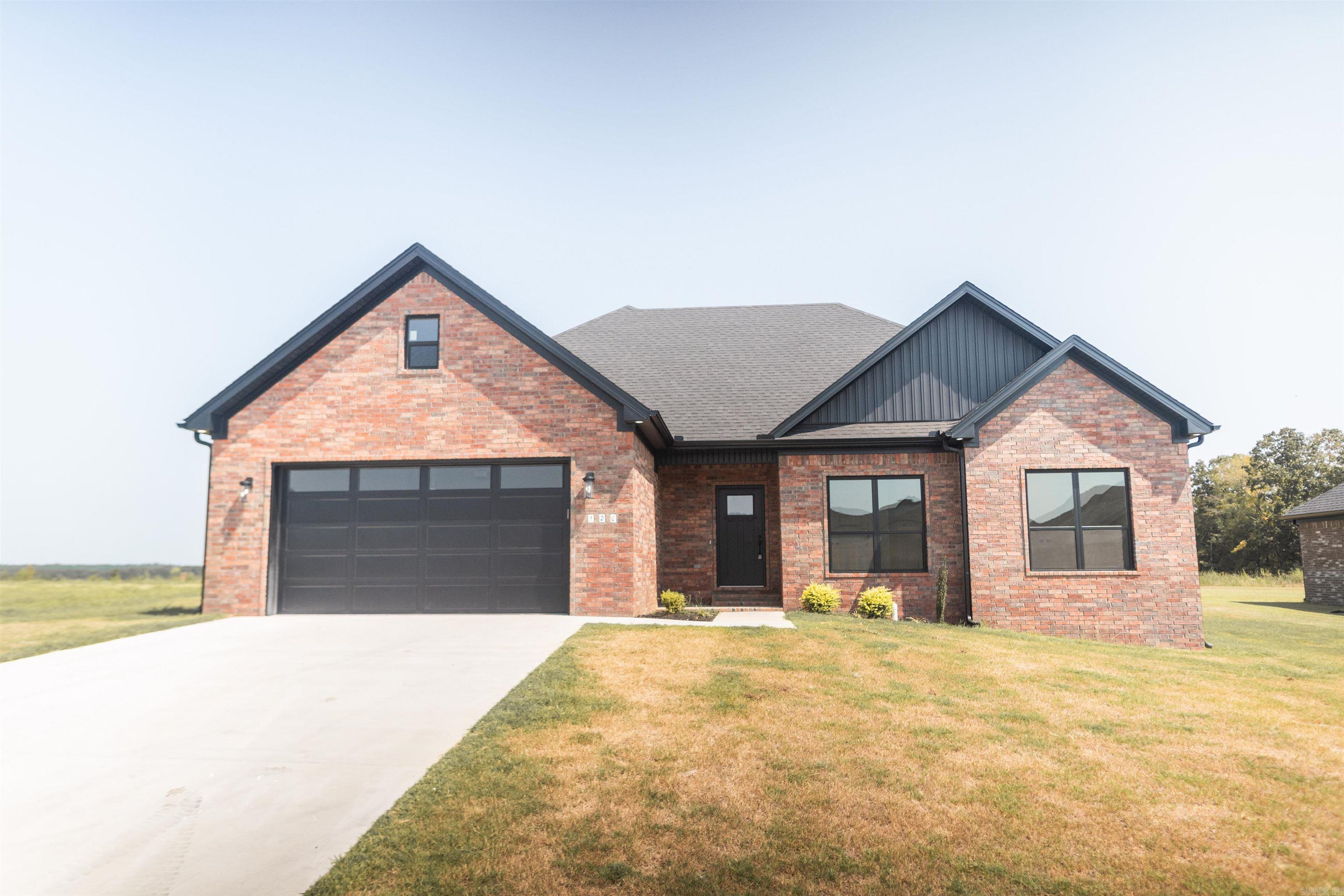 120 Michael Dr. Drive