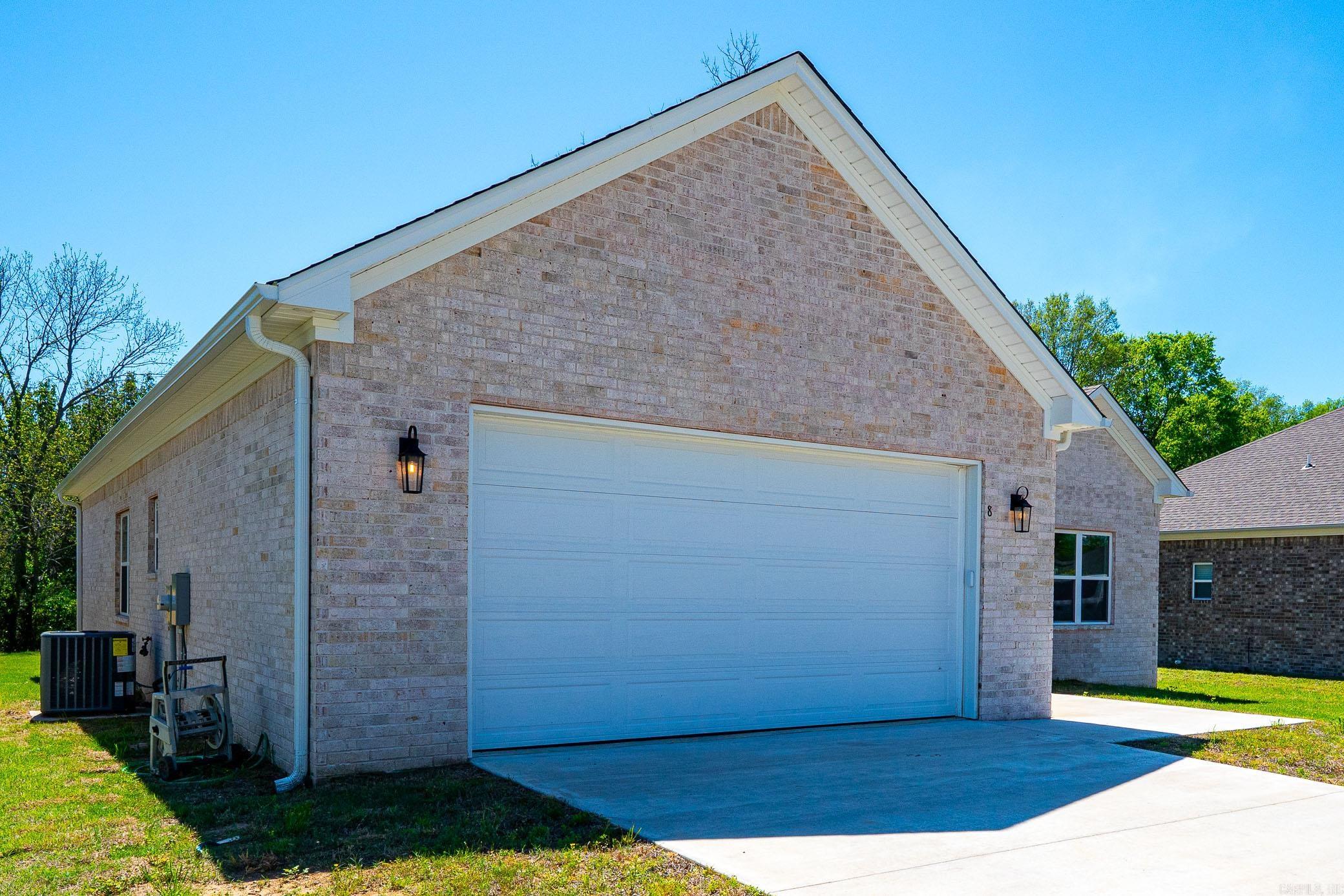 8 Dandelion Drive