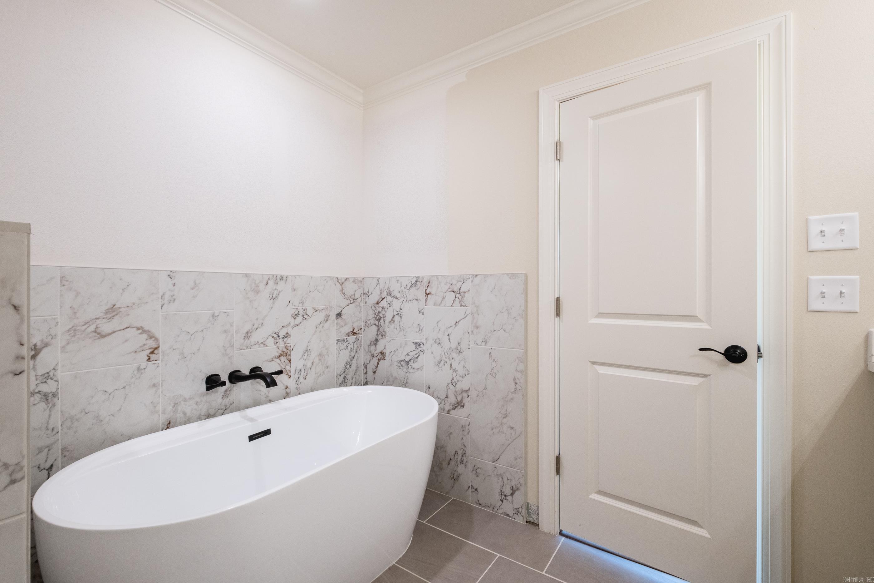 71 Corniche Cove