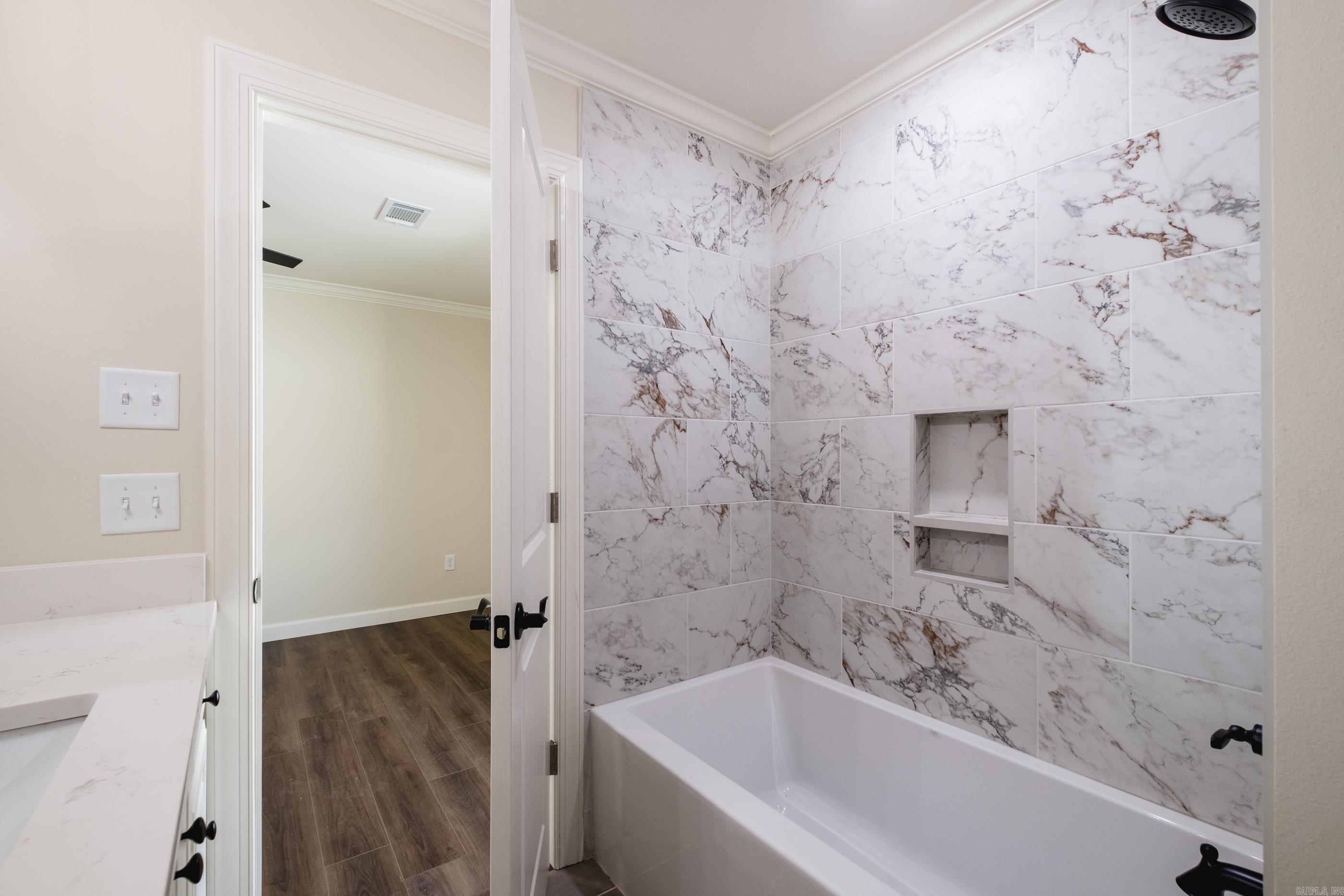 71 Corniche Cove