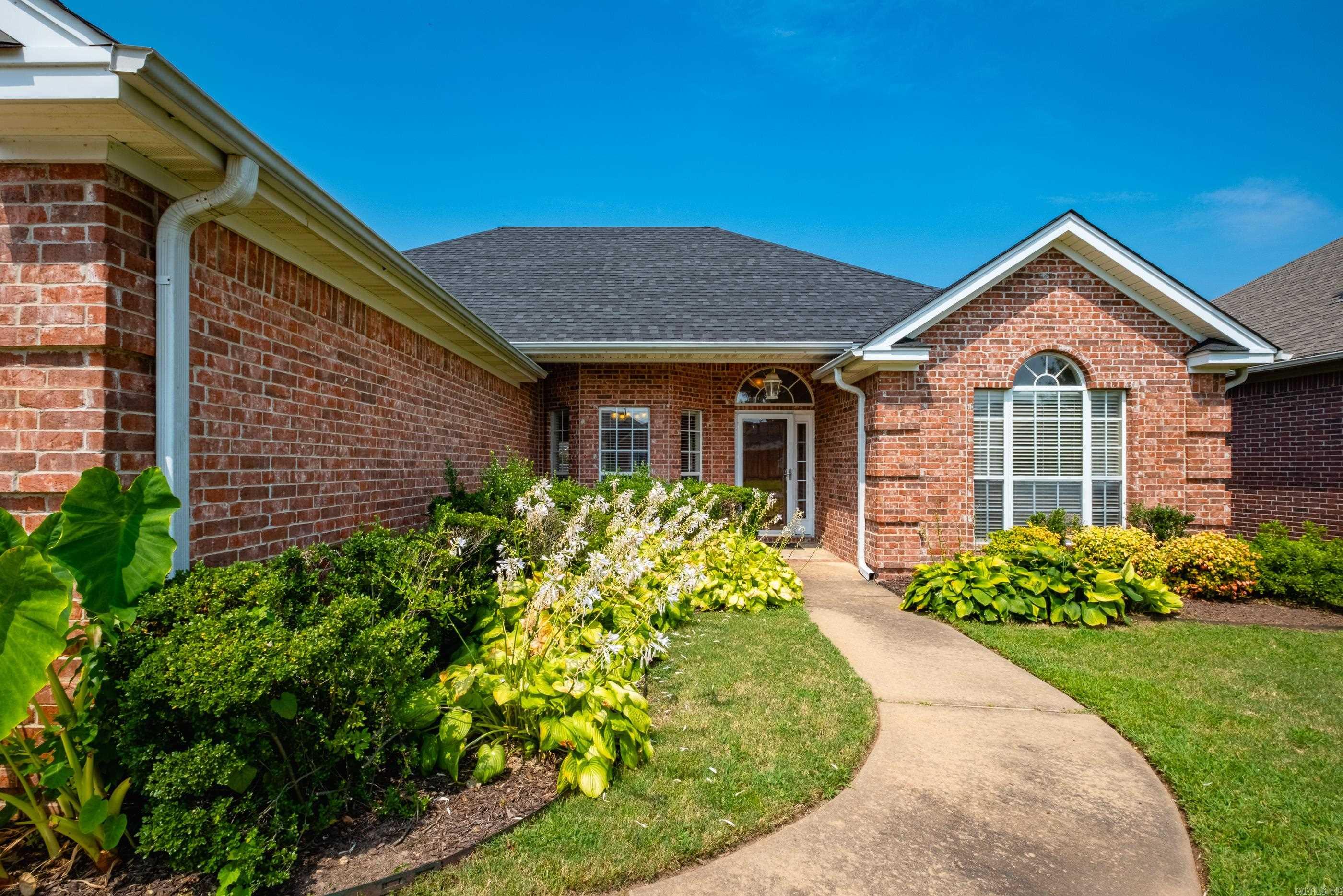 118 Auriel Circle