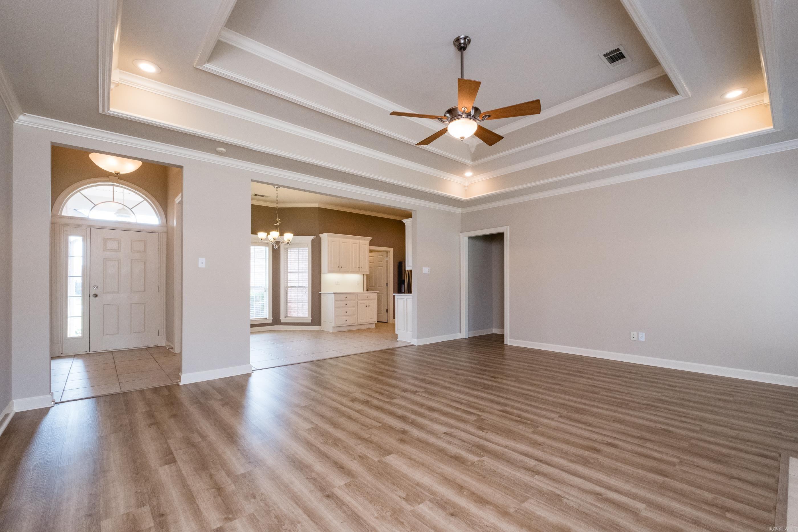 118 Auriel Circle