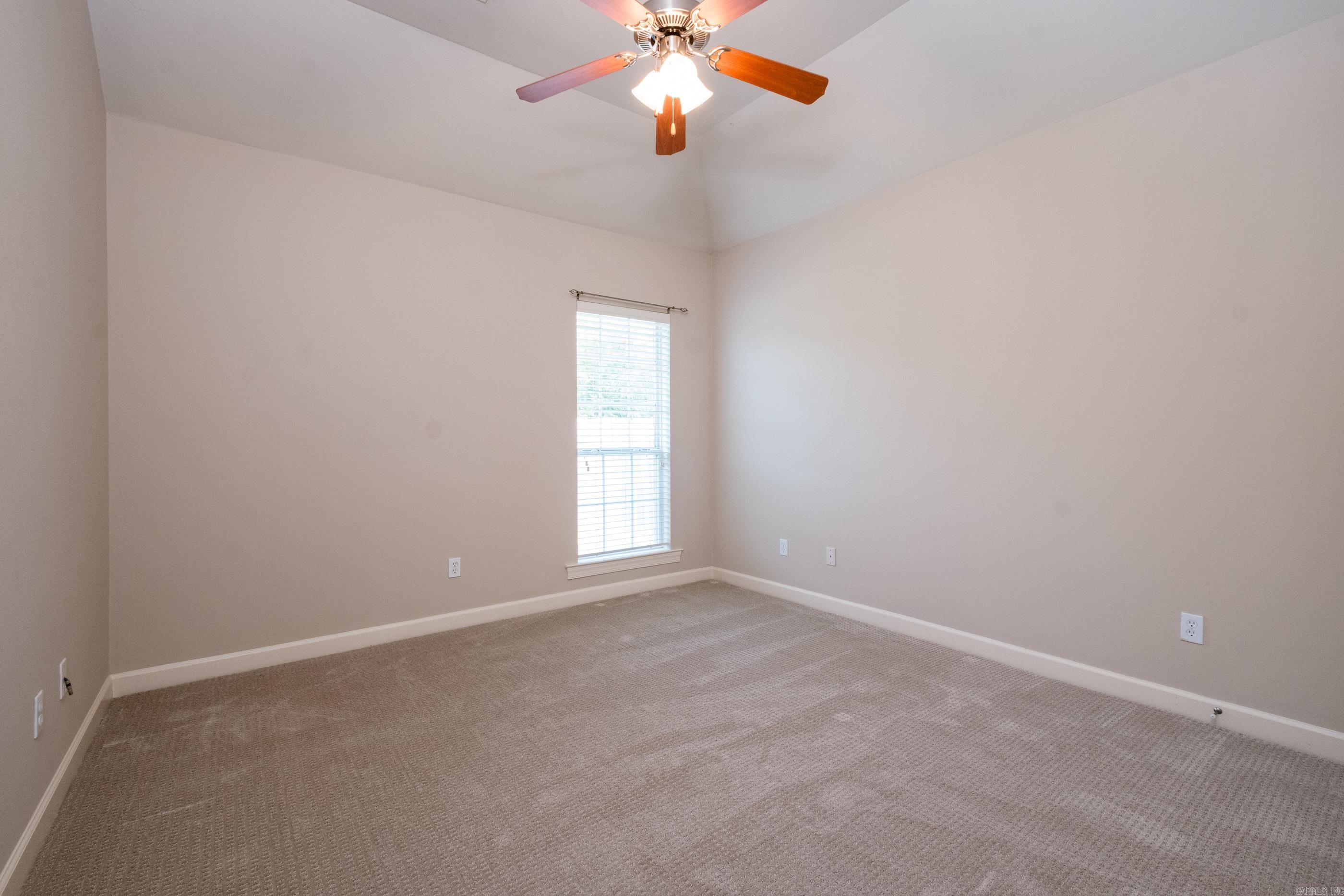 118 Auriel Circle