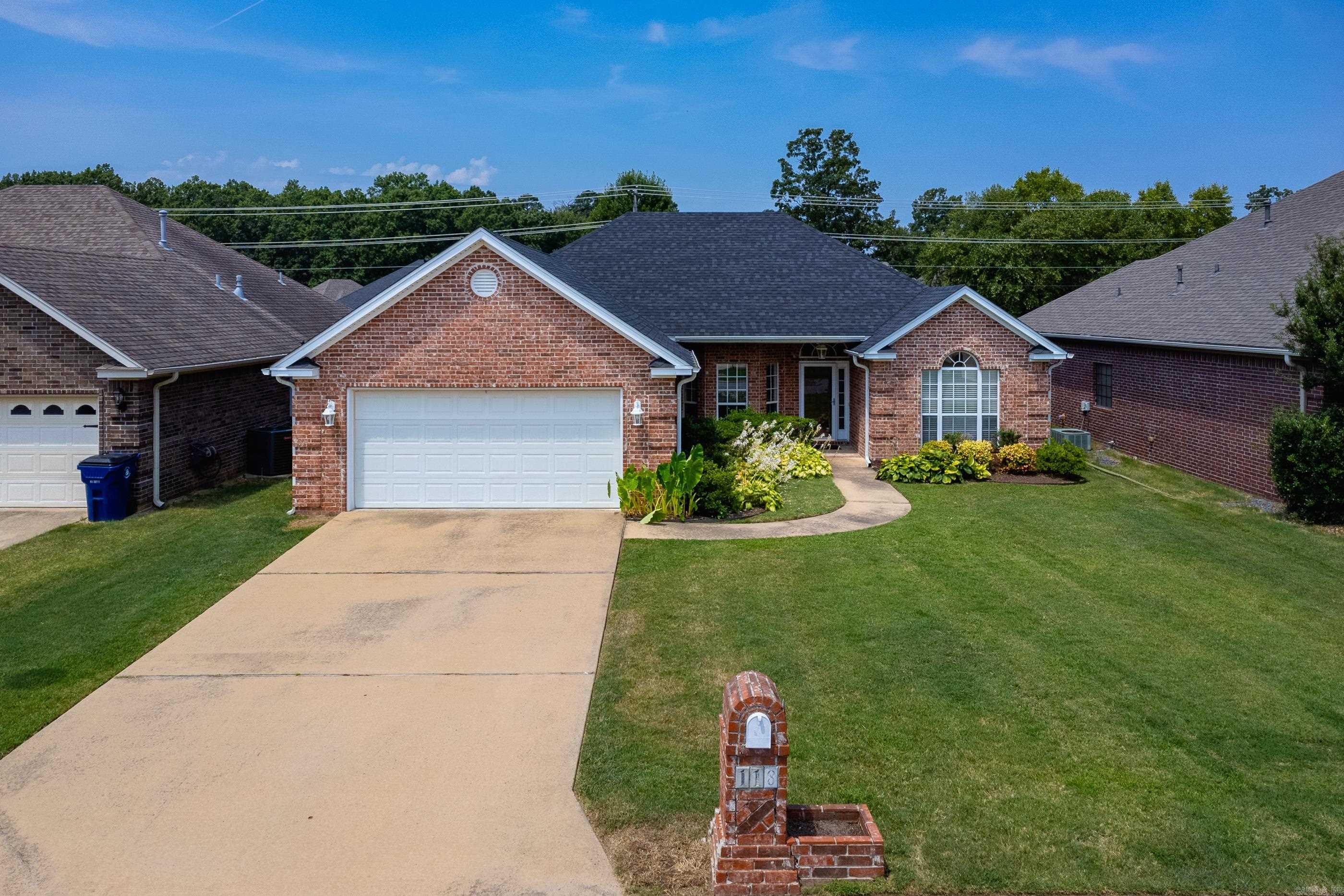 118 Auriel Circle
