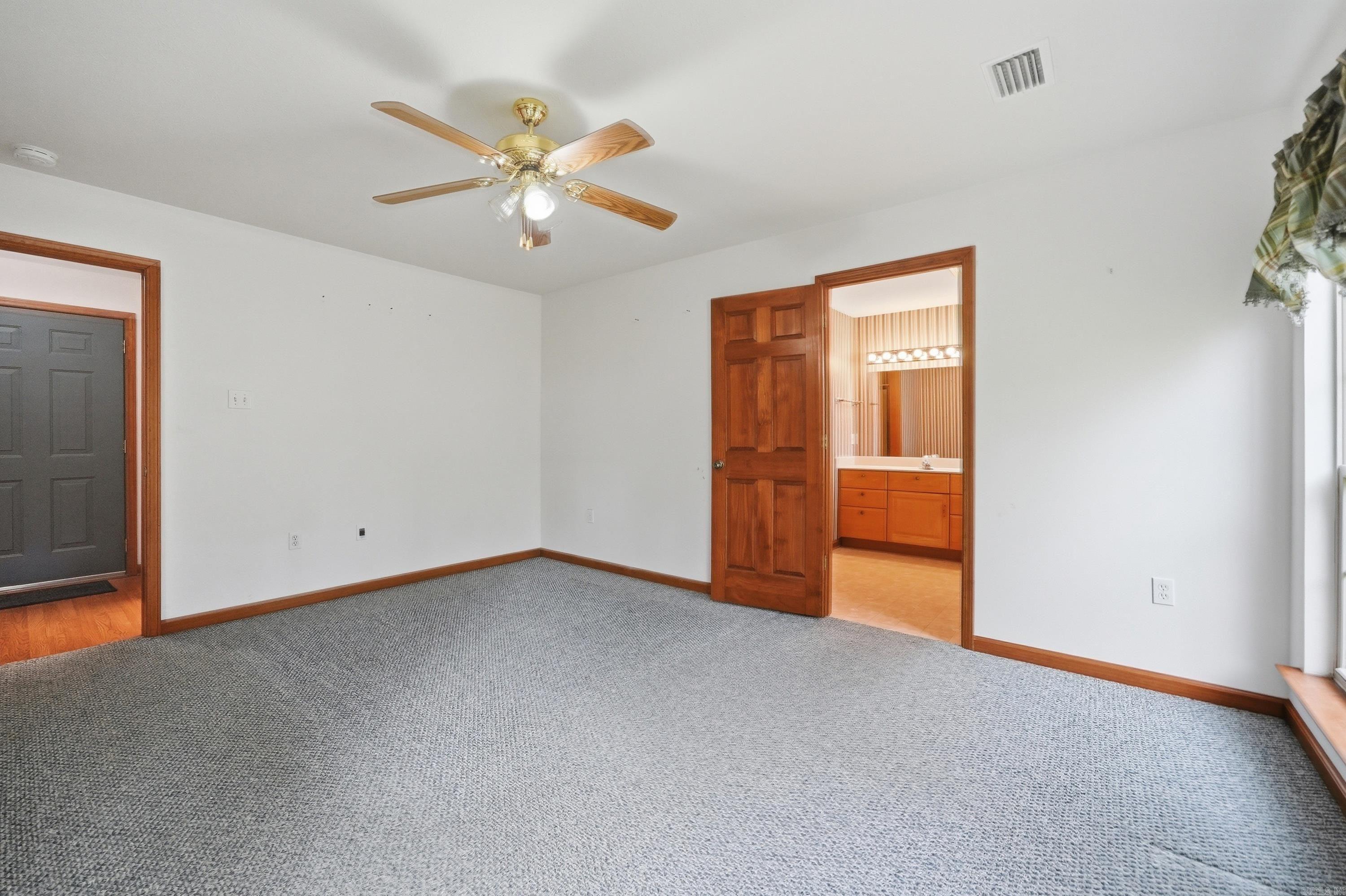 2950 Pheasant Road