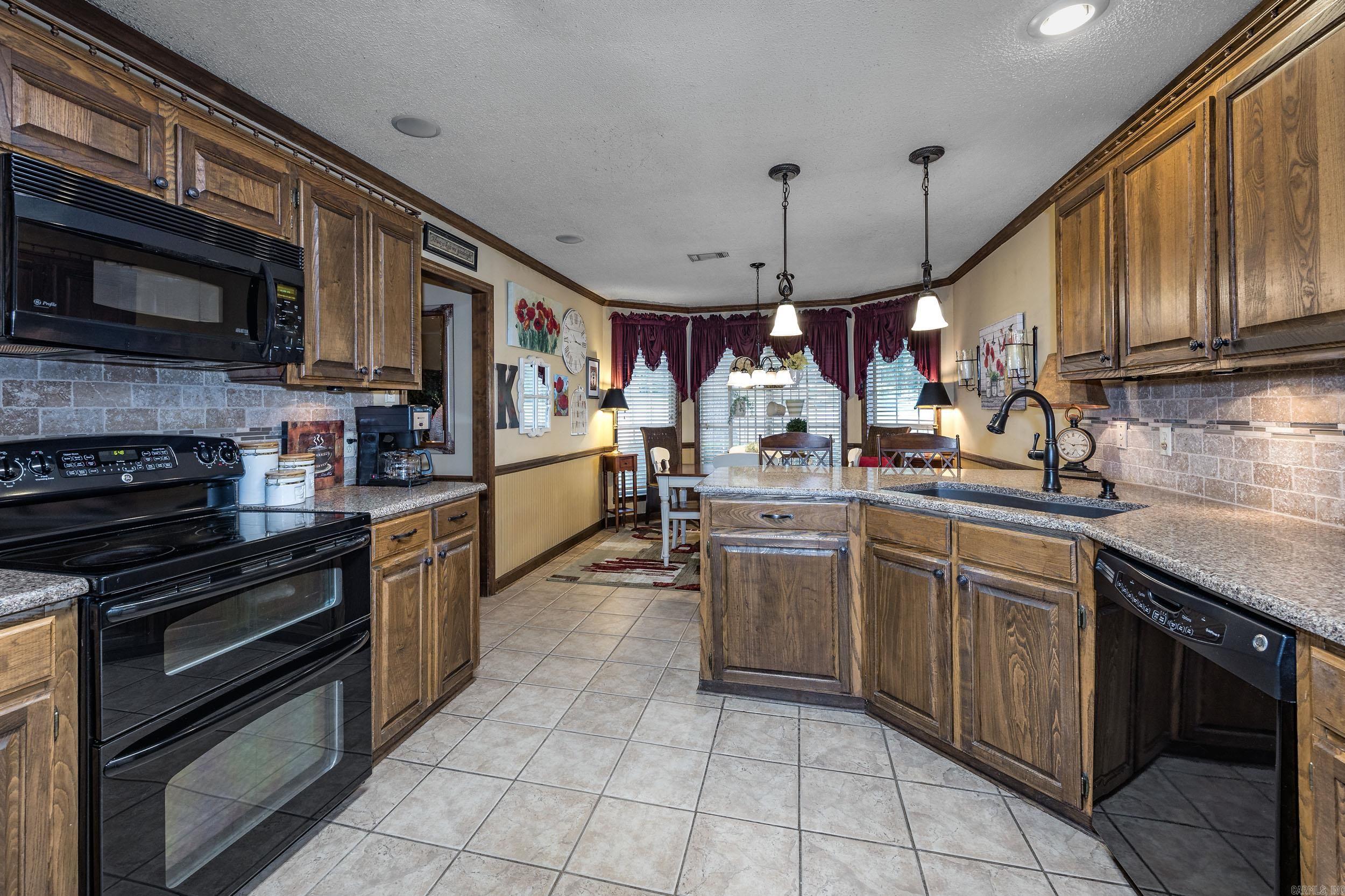 17 Hornrimme Place