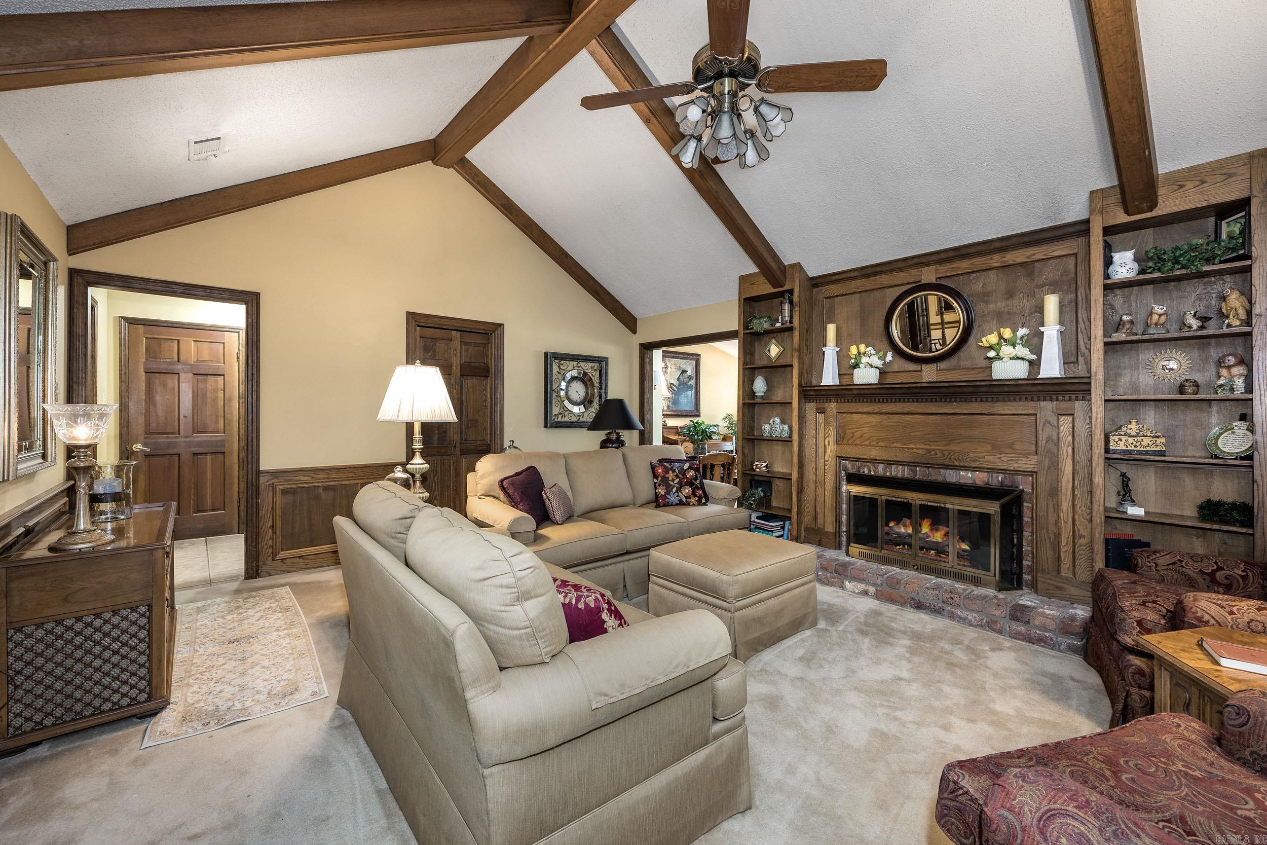 17 Hornrimme Place