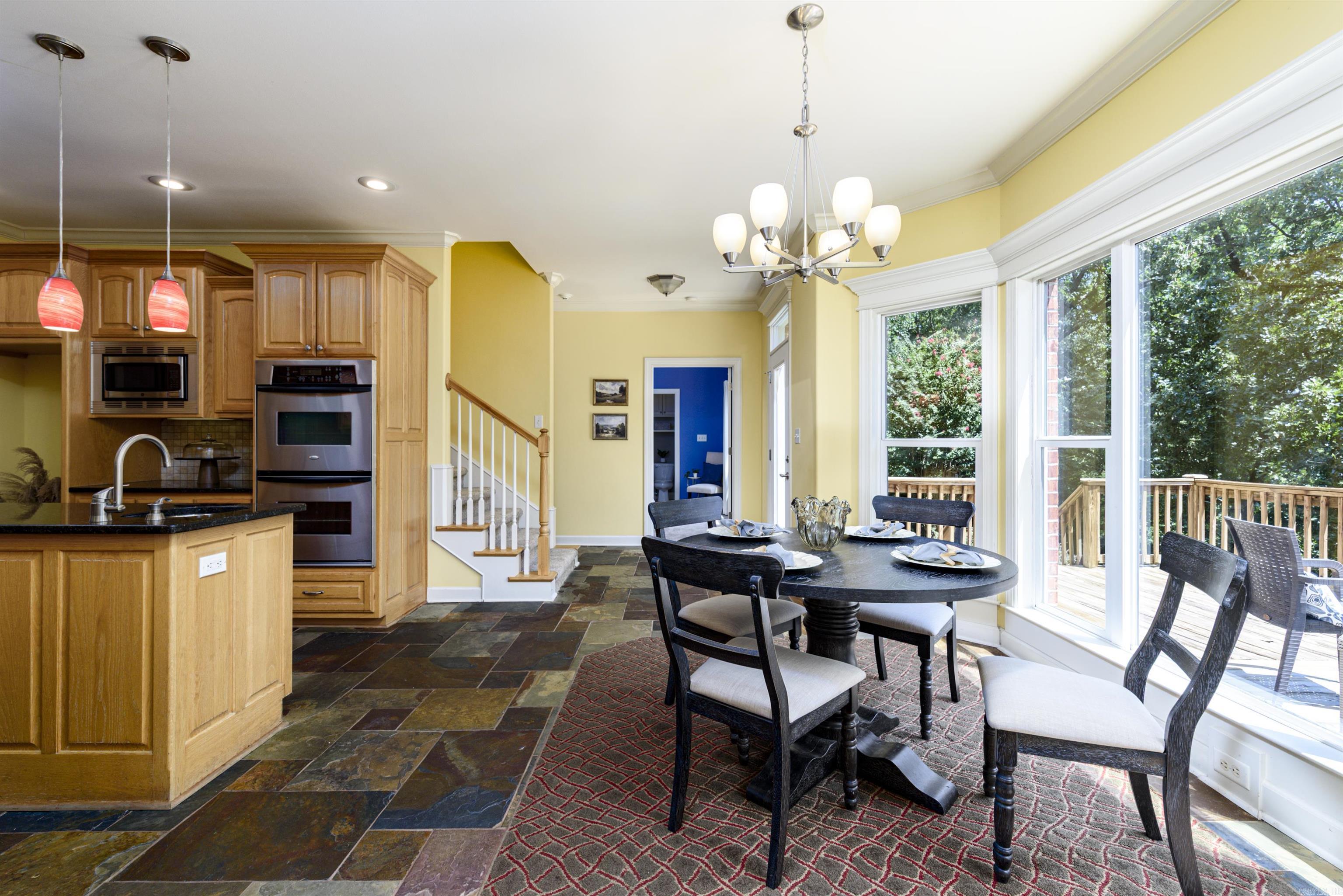 1 Hillsborough Court