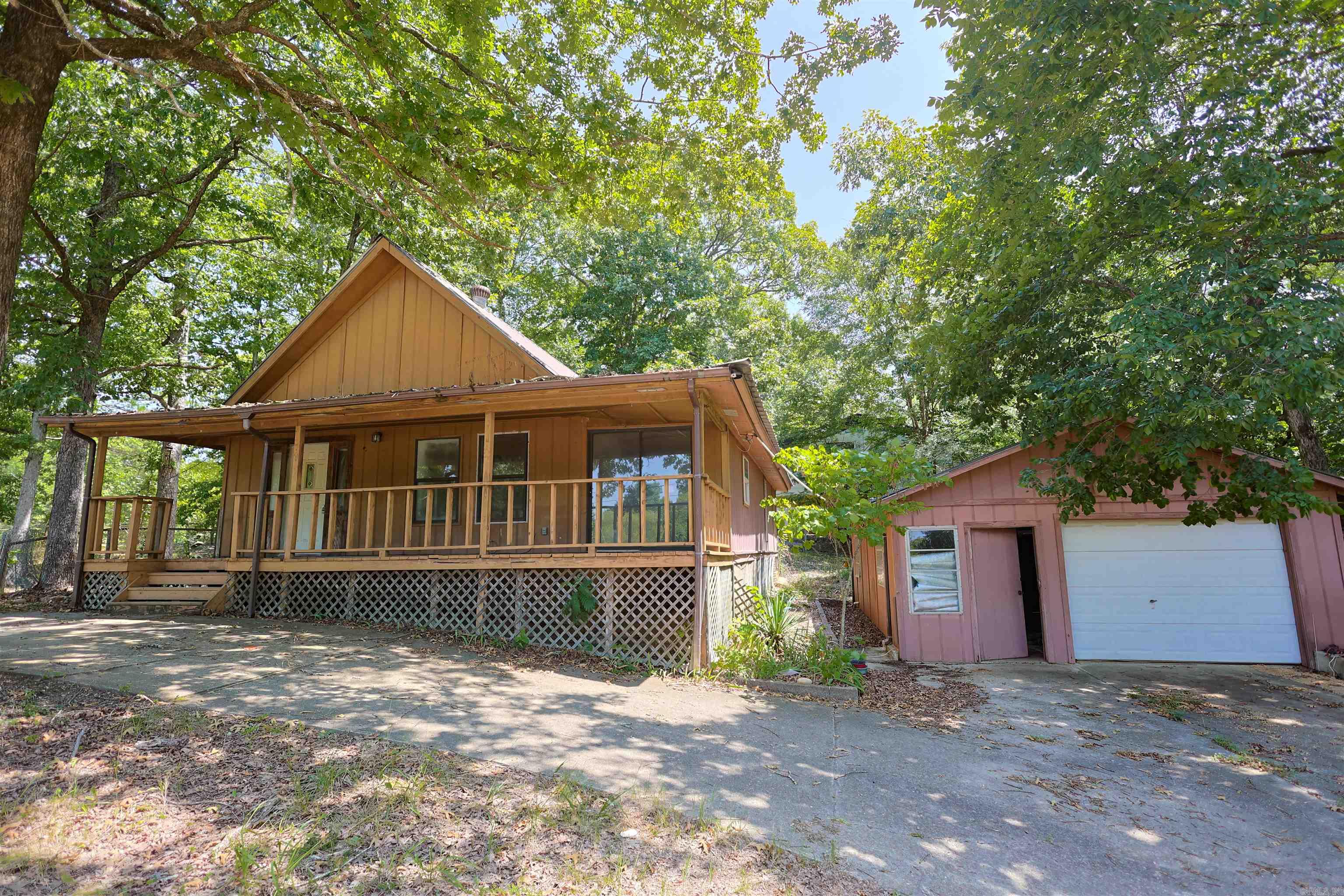 12 Cinnamon Lane