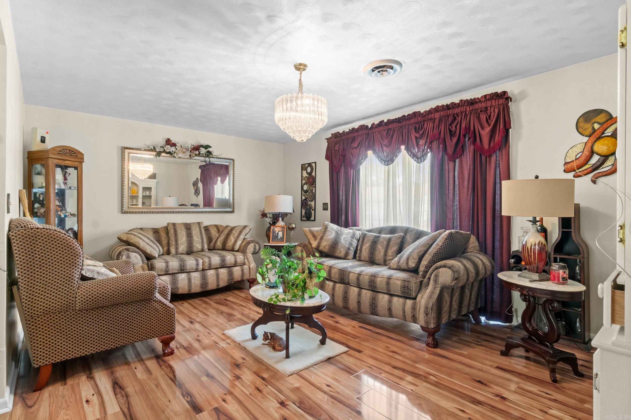 1307 S Dakota St