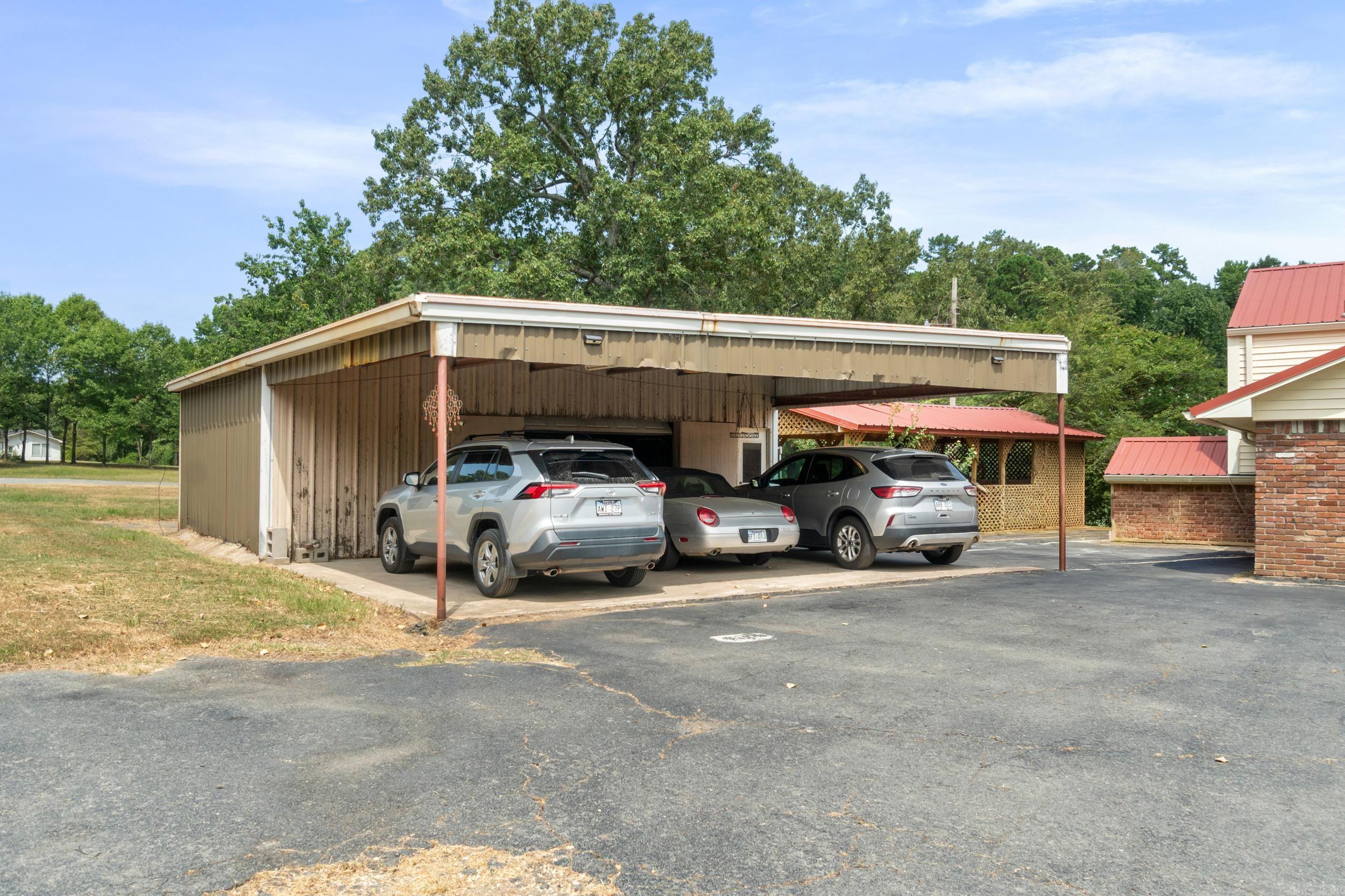 5036 Bobo Rd