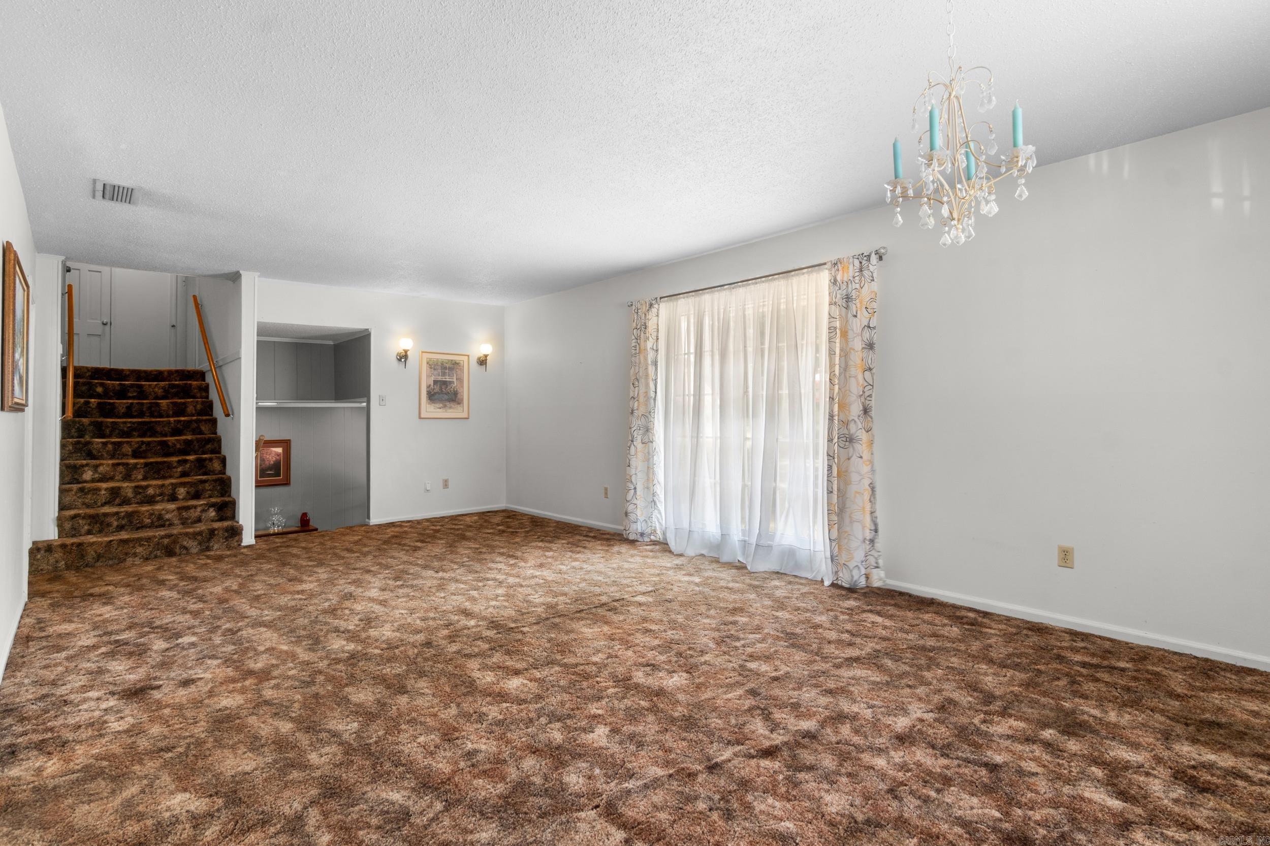 5036 Bobo Rd