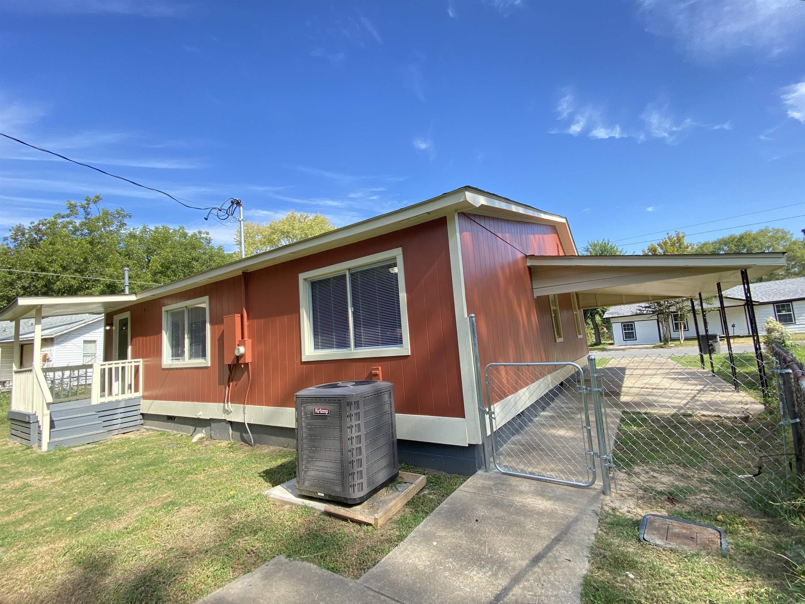 112 Galloway Circle