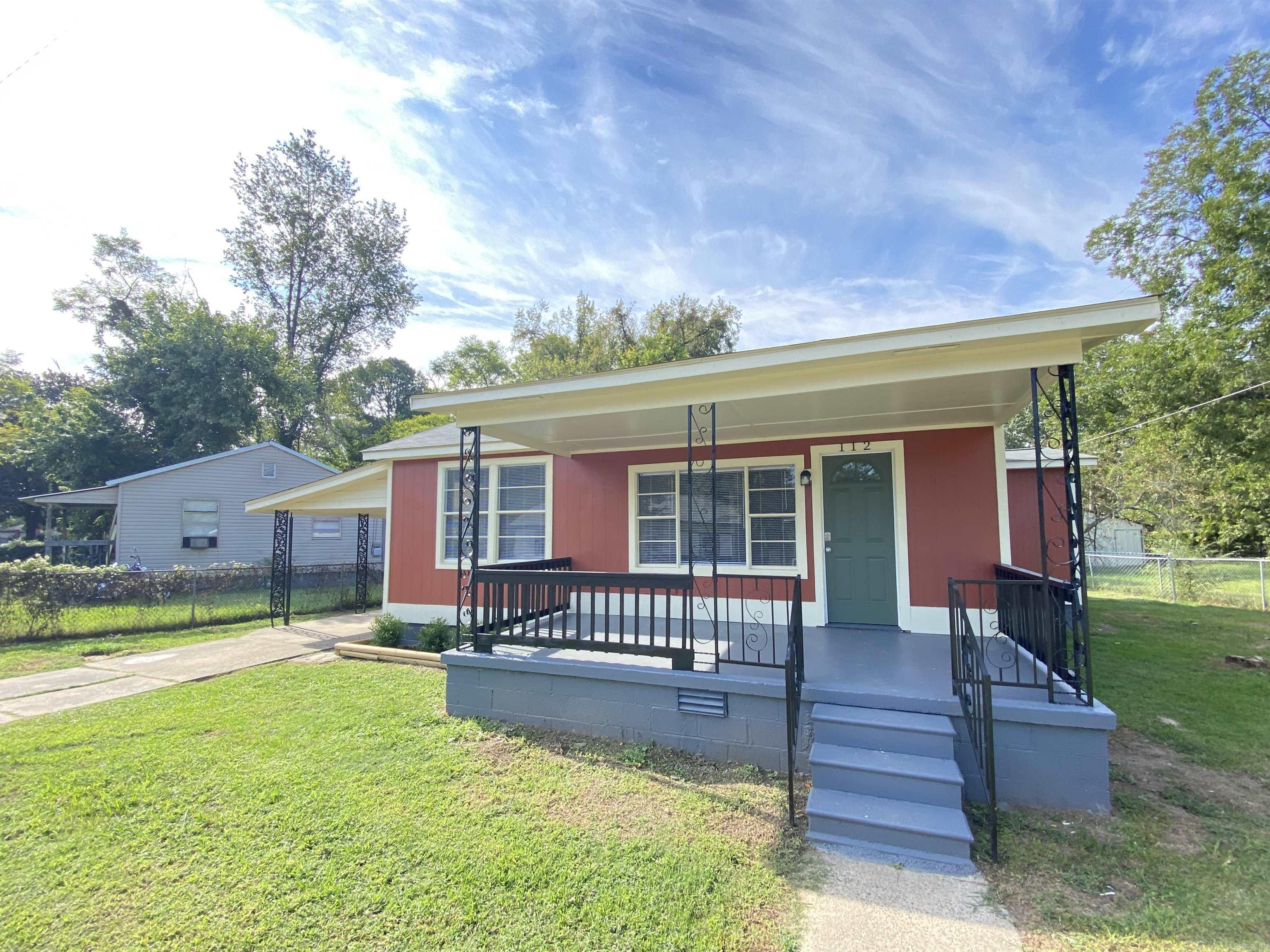 112 Galloway Circle