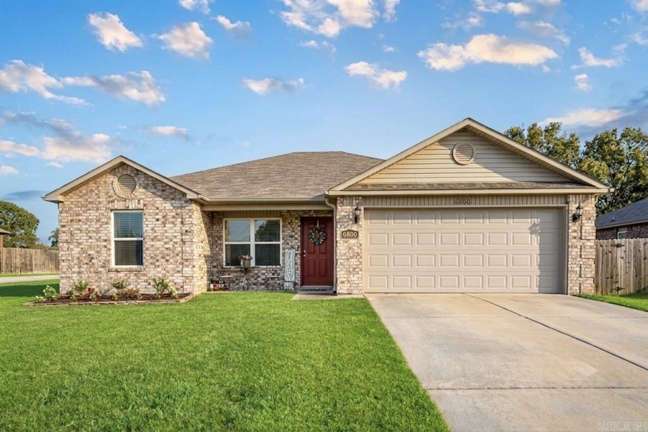 6800 Ridgemist Lane