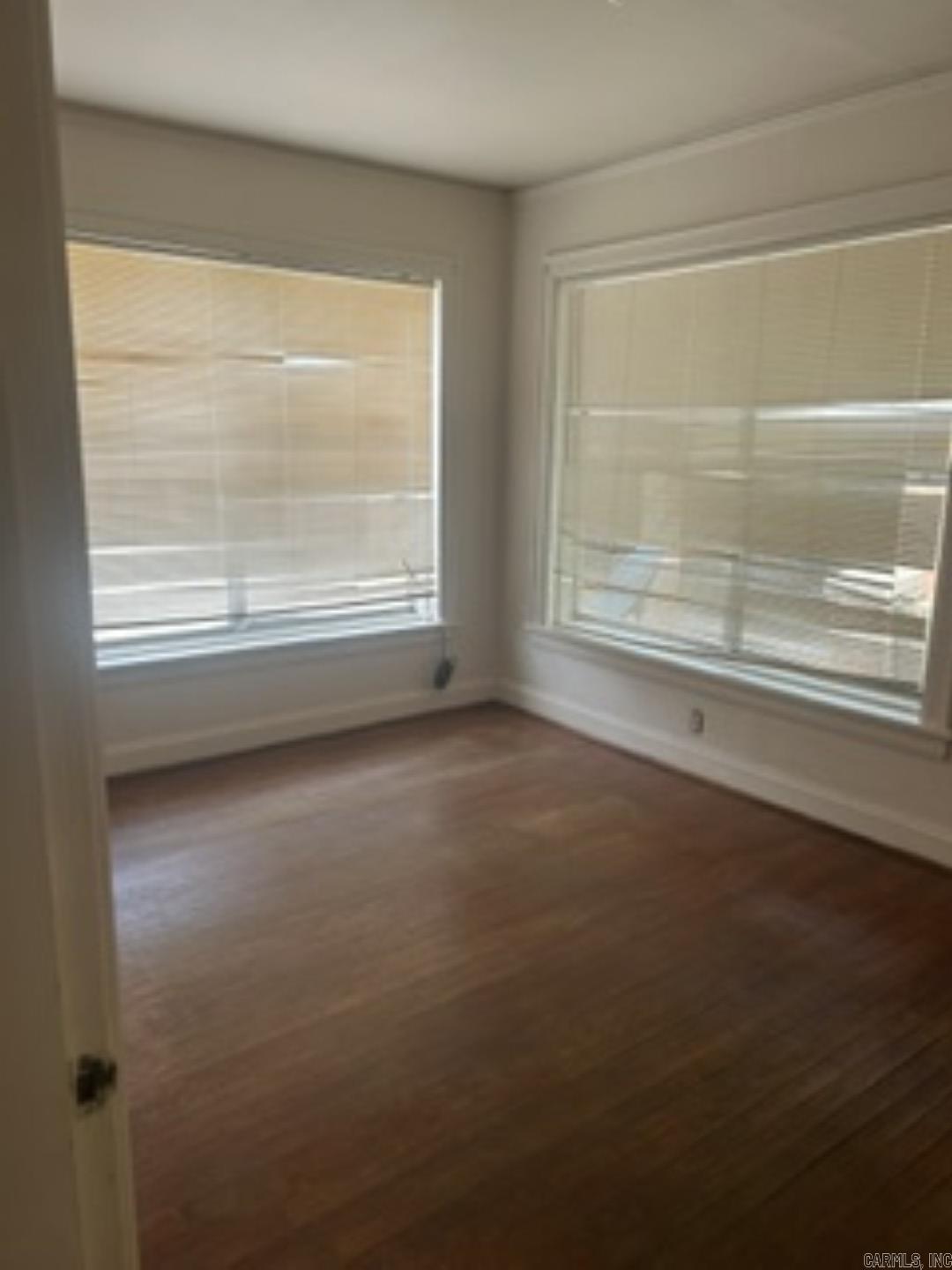 206 Dallas Unit: 2