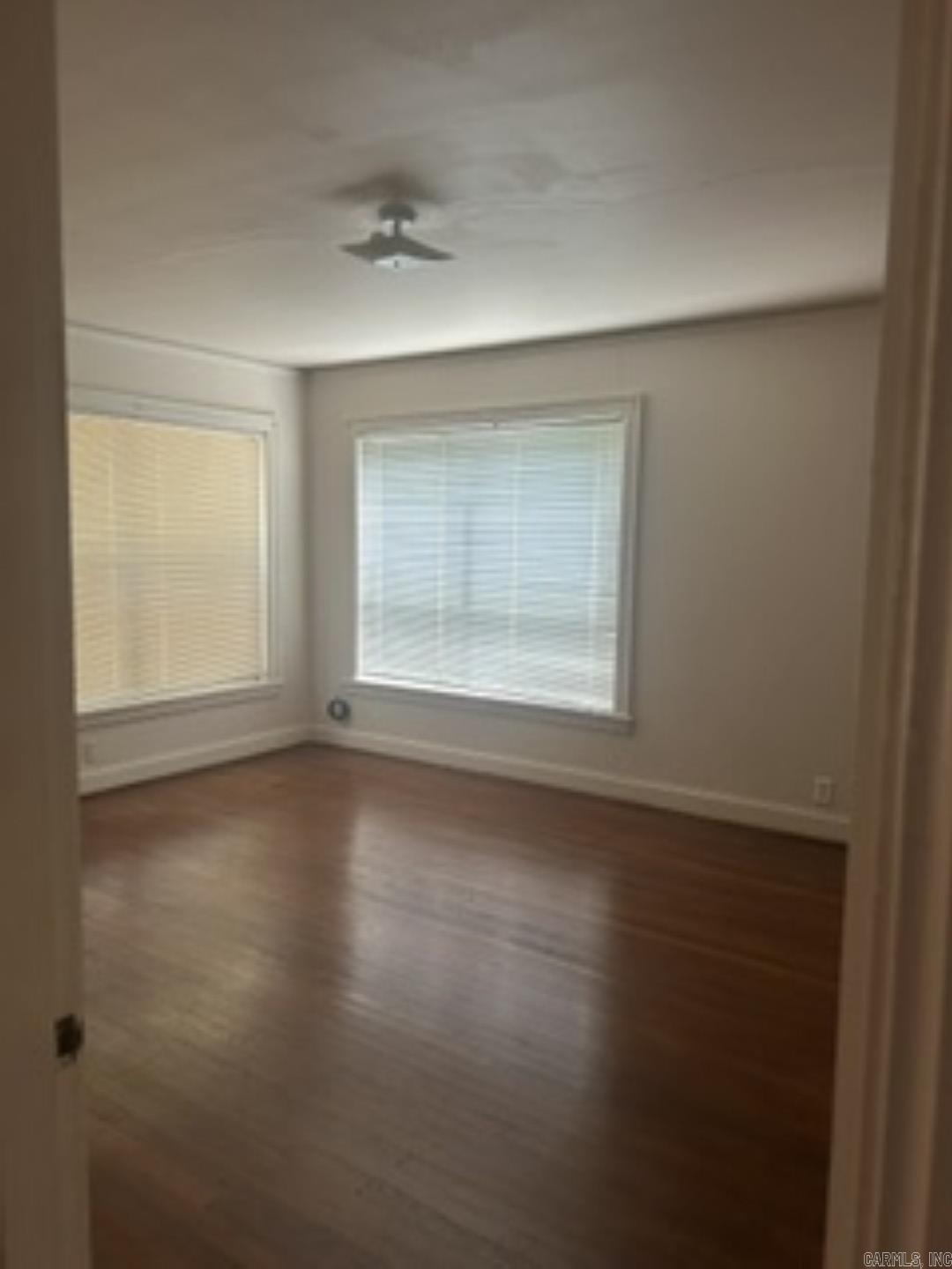206 Dallas Unit: 2