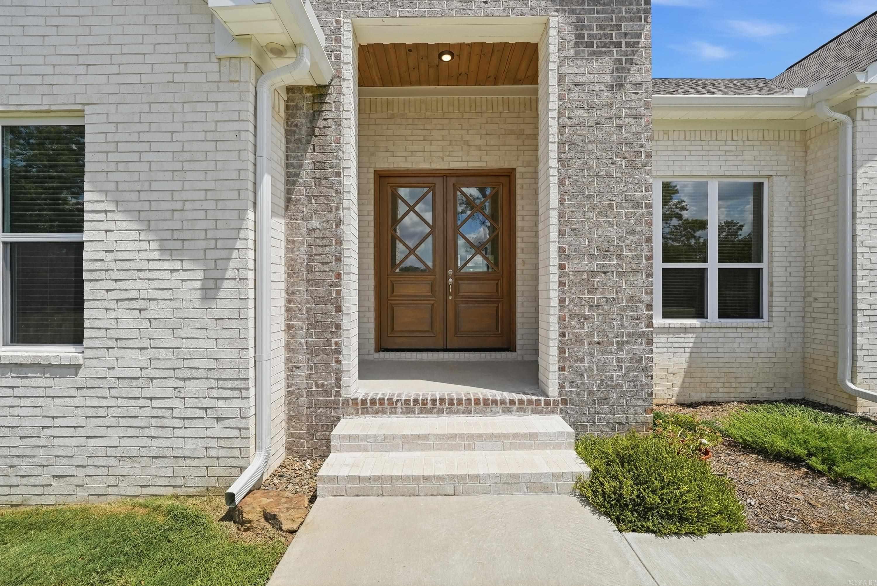 13 Parkridge Cv