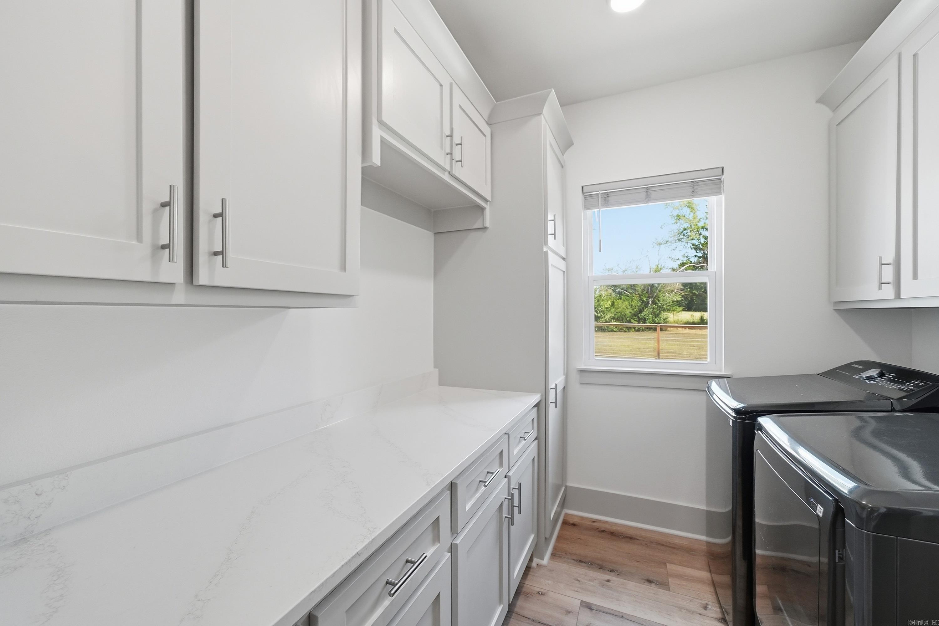 13 Parkridge Cv