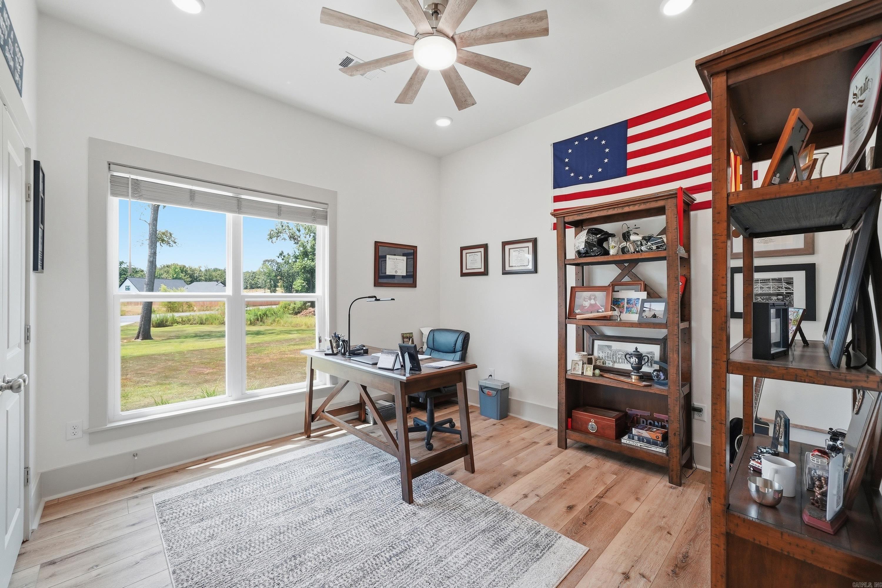 13 Parkridge Cv