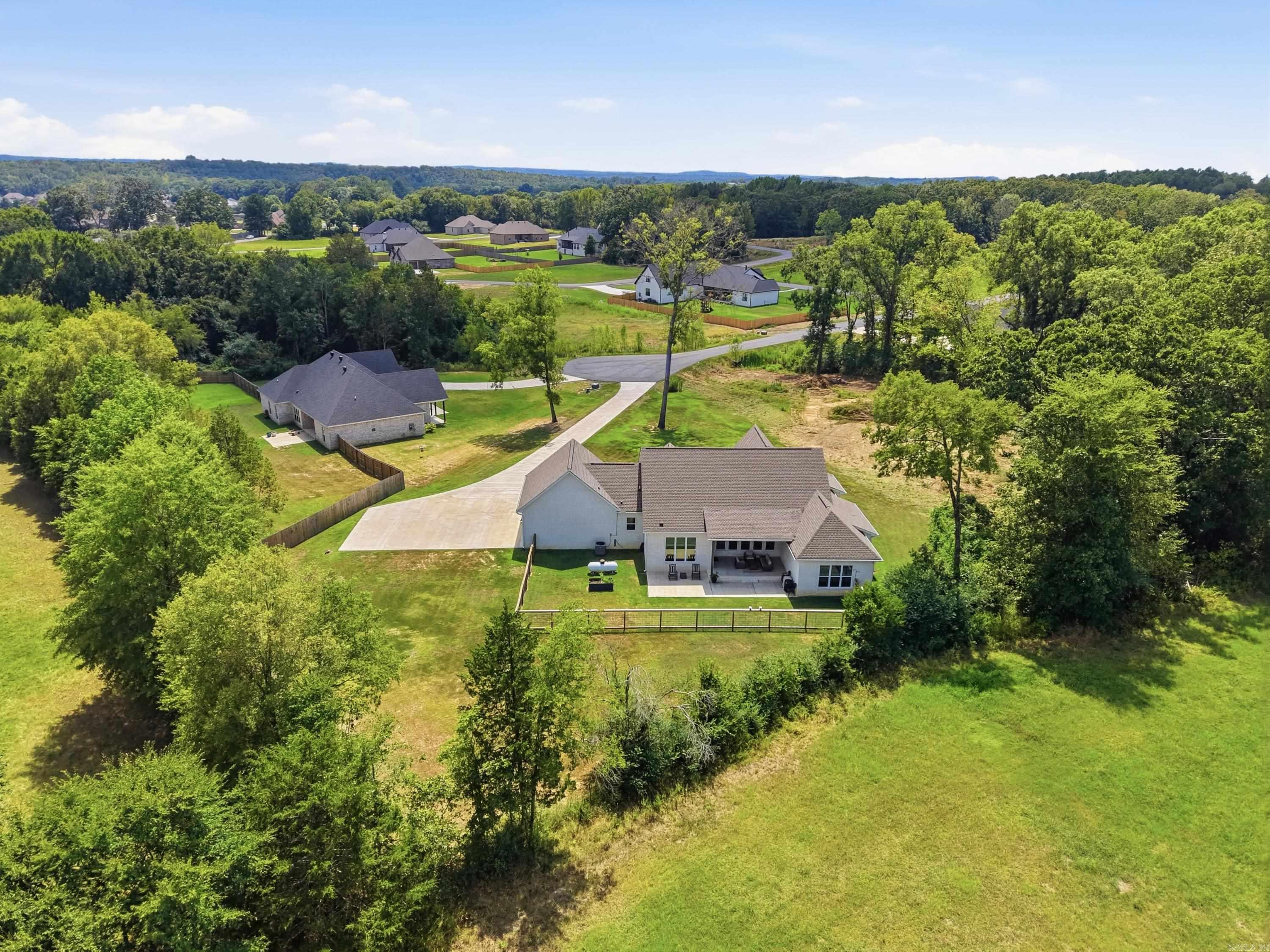 13 Parkridge Cv
