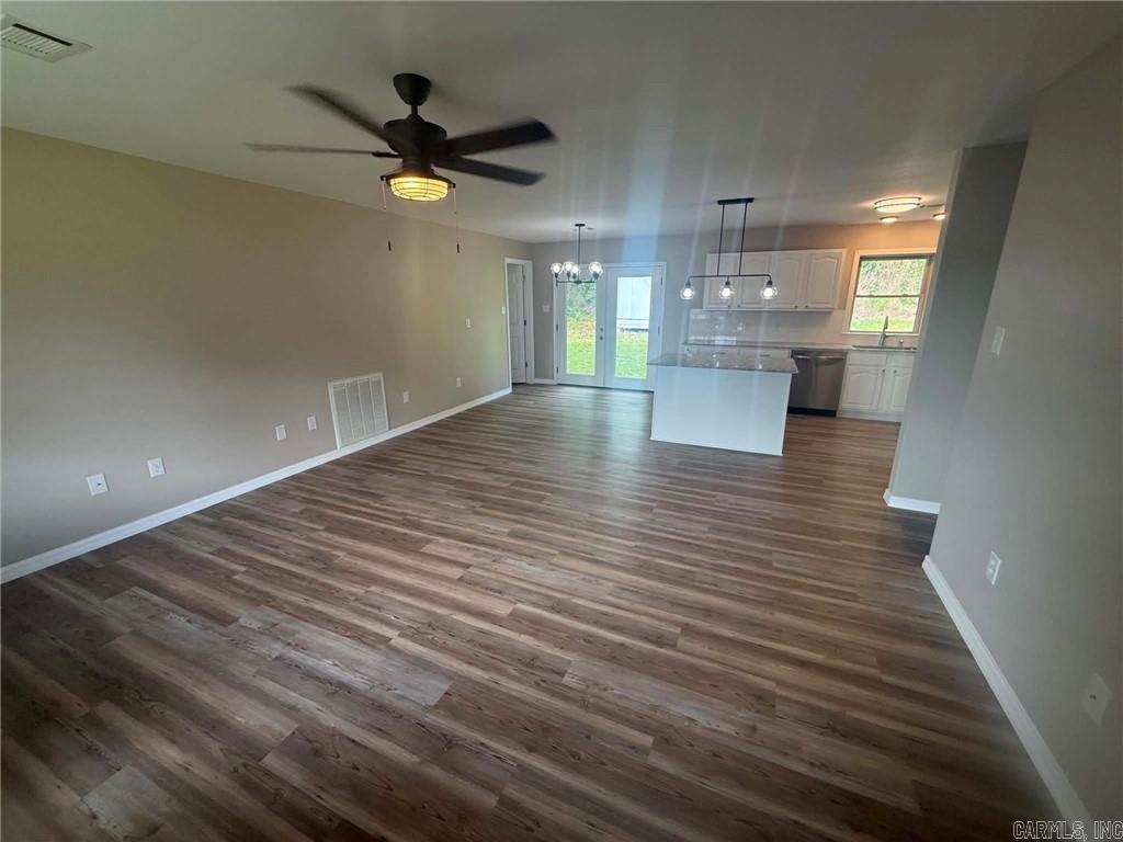 2106 Military Dr