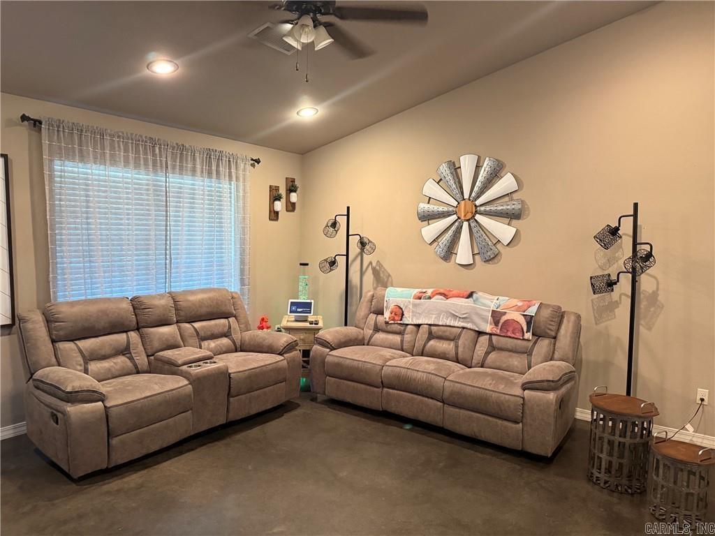 246 Letta Dr