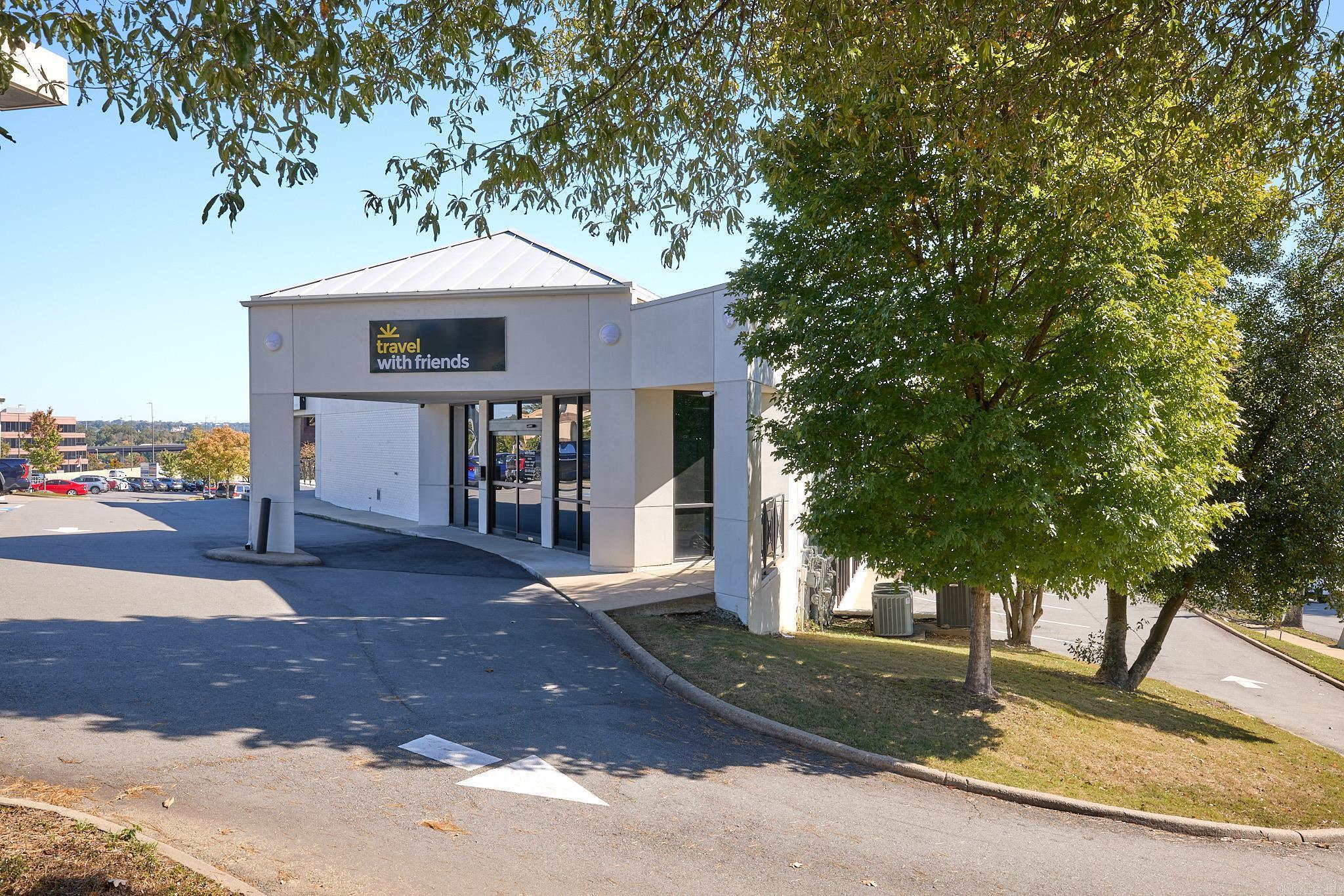 10901 Financial Centre Parkway