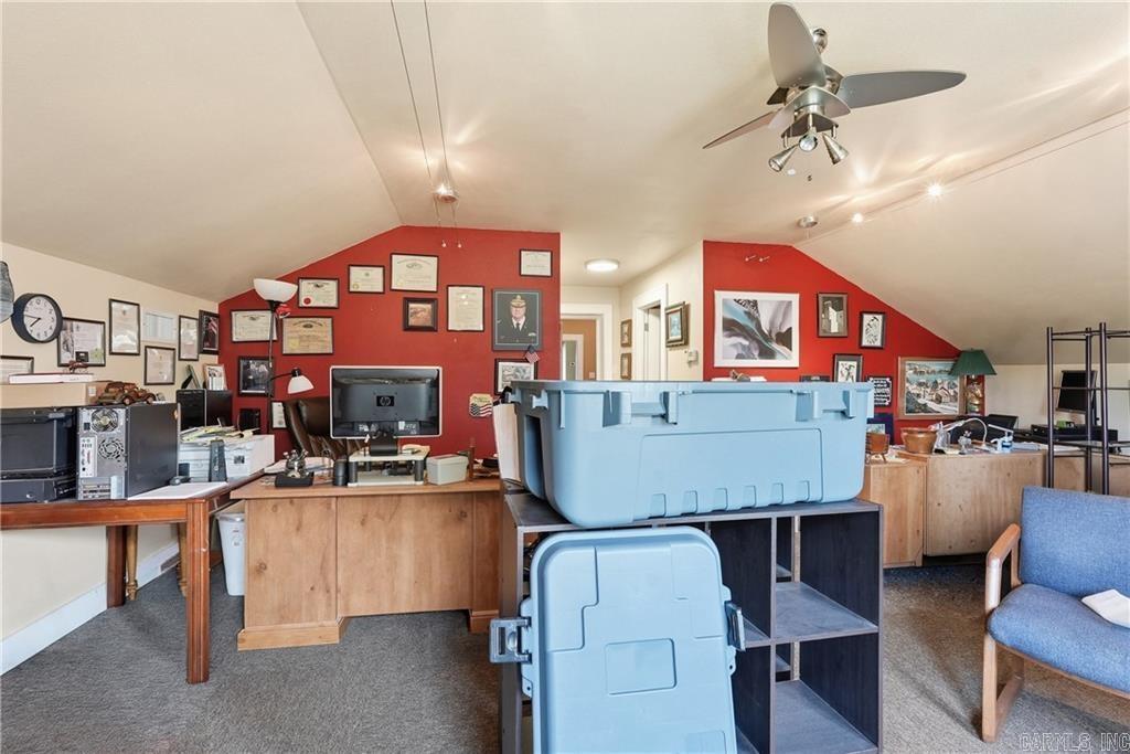 336 Skyline Dr