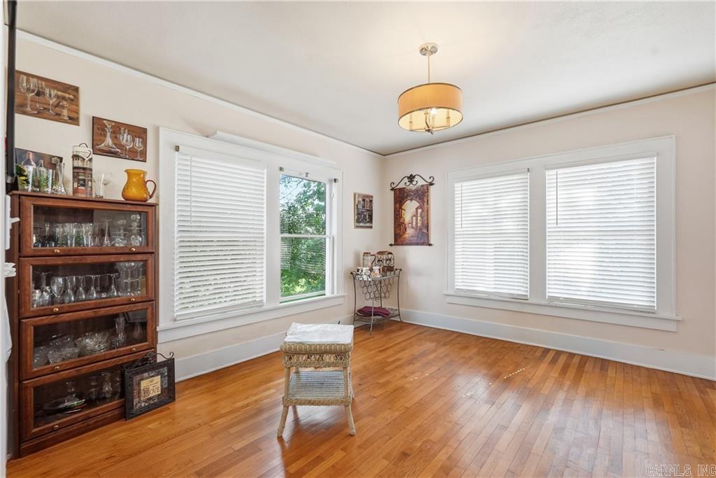336 Skyline Dr